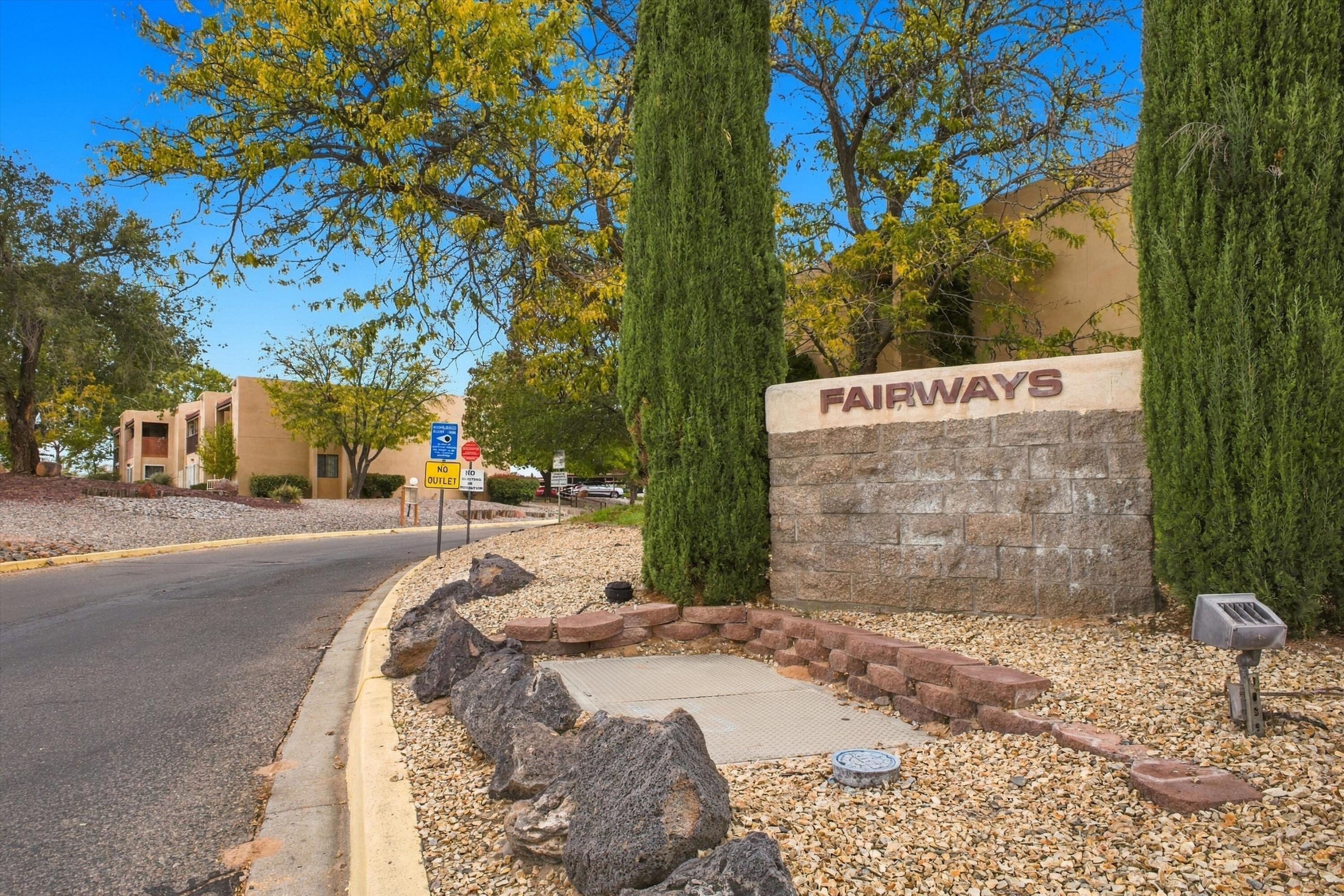 Photo 4 — 901 Country Club Drive SE APT B
