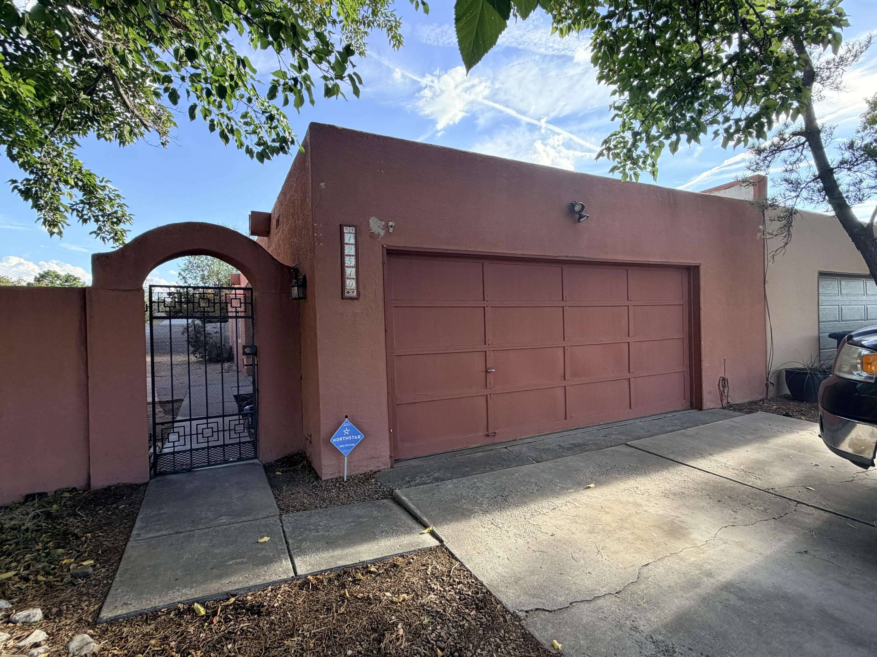 12510 Singing Arrow Avenue SE, Albuquerque, NM 87123