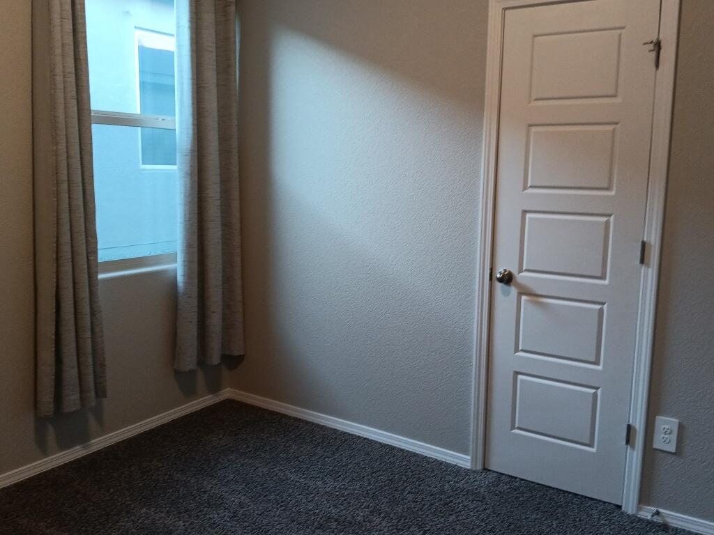 Photo 6 — 10712 Caresso Loop SW