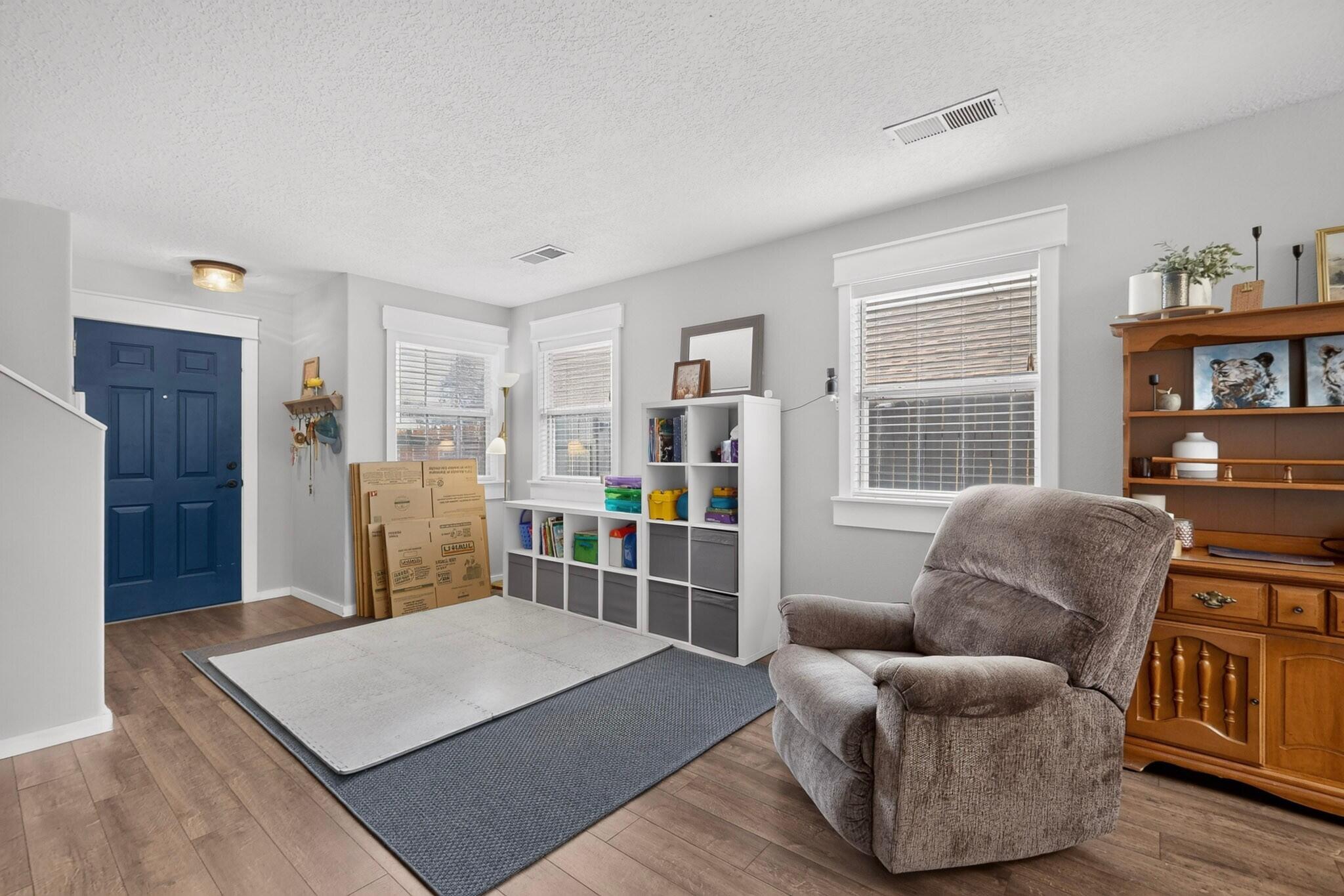 Photo 19 — 6020 Celestial Avenue NW