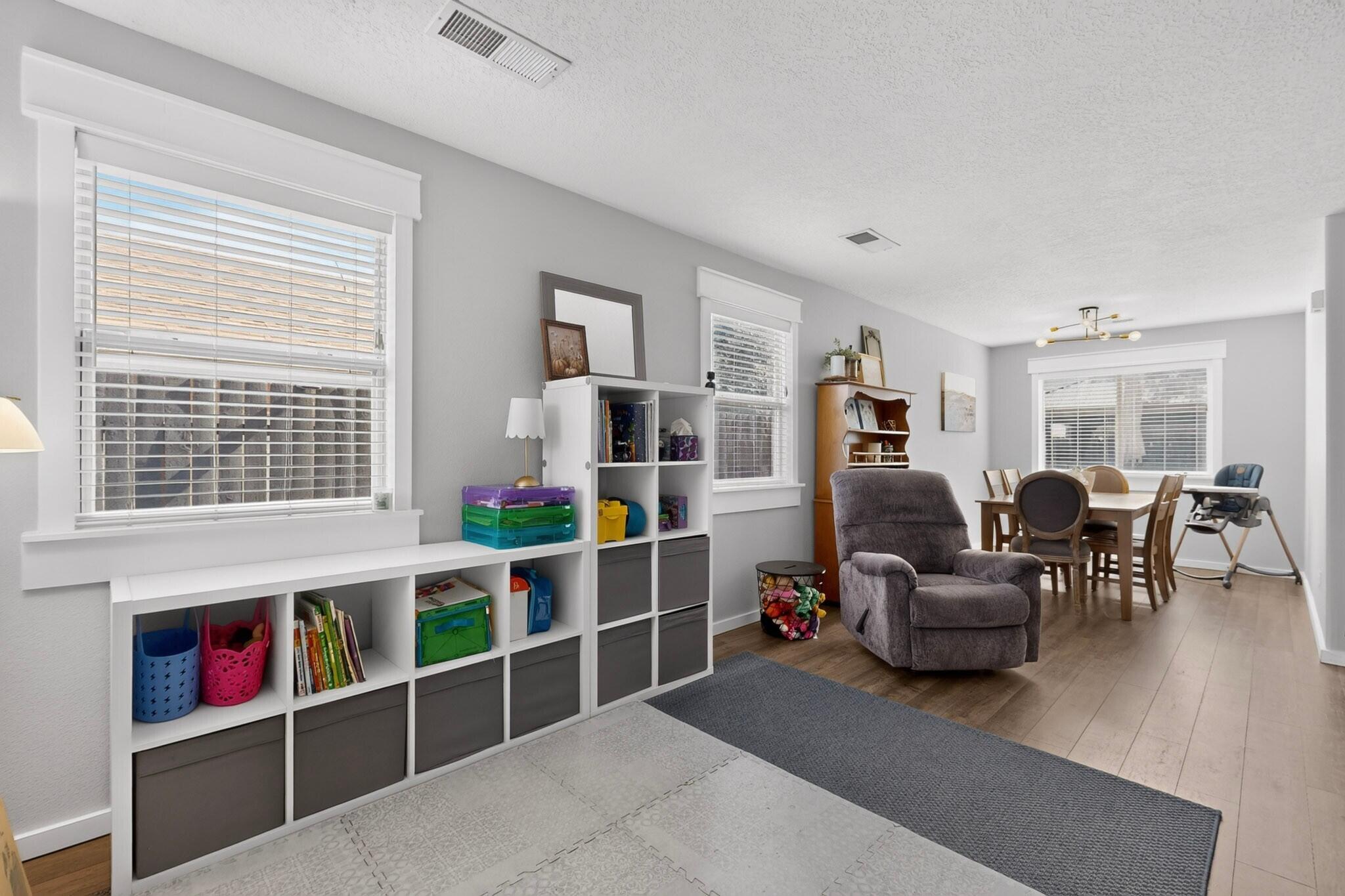 Photo 20 — 6020 Celestial Avenue NW