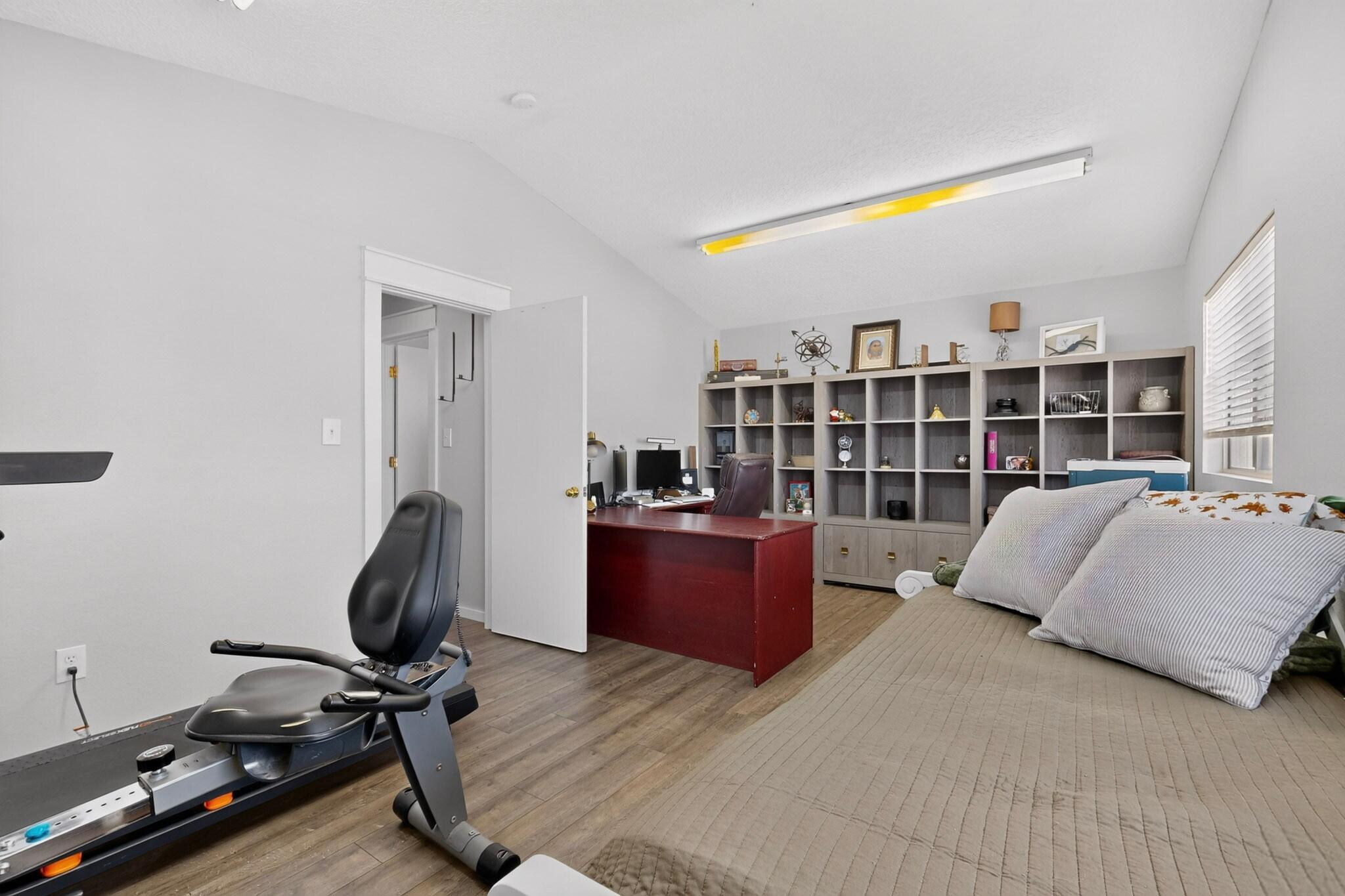 Photo 8 — 6020 Celestial Avenue NW