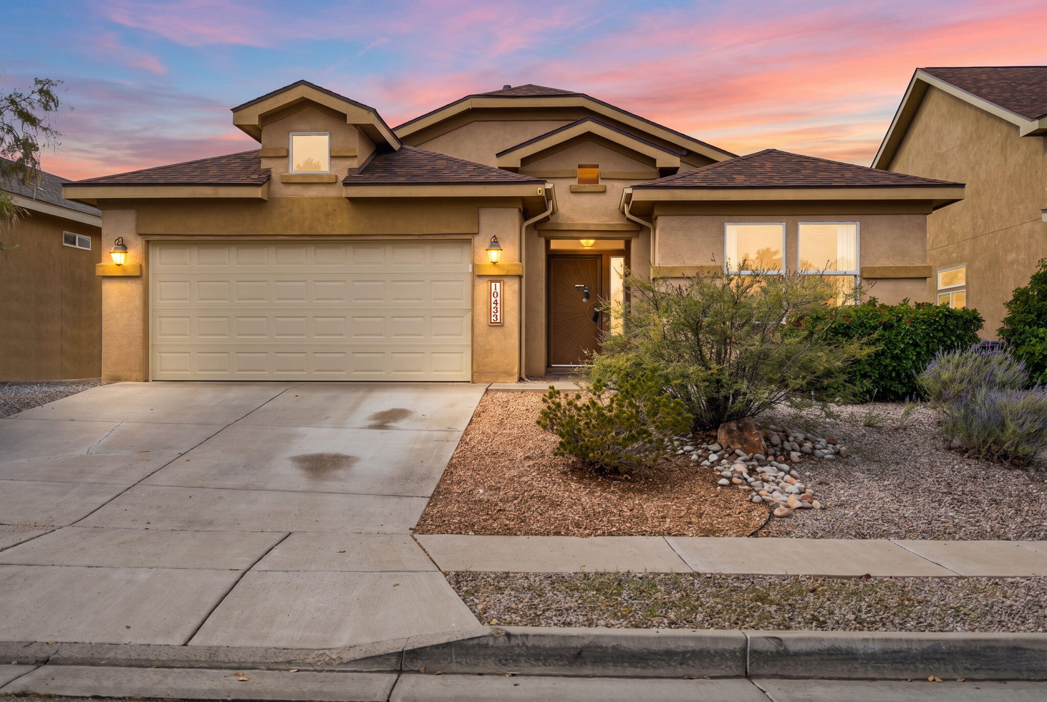 10435 Savoy Drive NW, Albuquerque, NM 87114