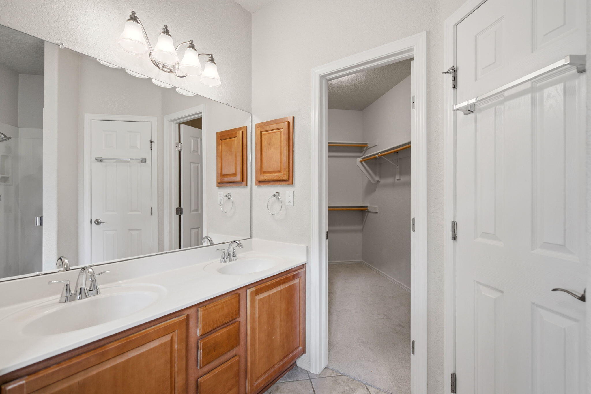 Photo 18 — 10435 Savoy Drive NW