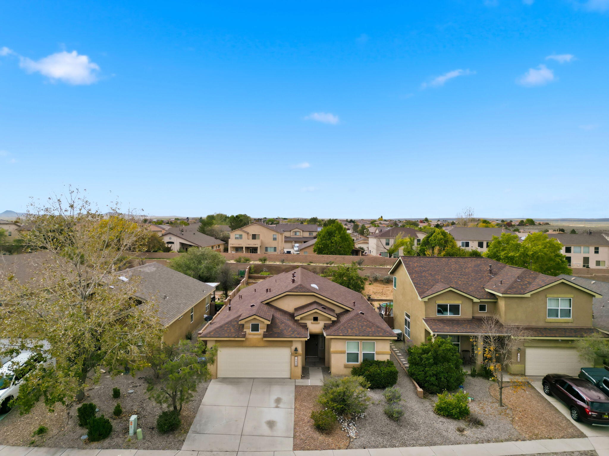 Photo 2 — 10435 Savoy Drive NW