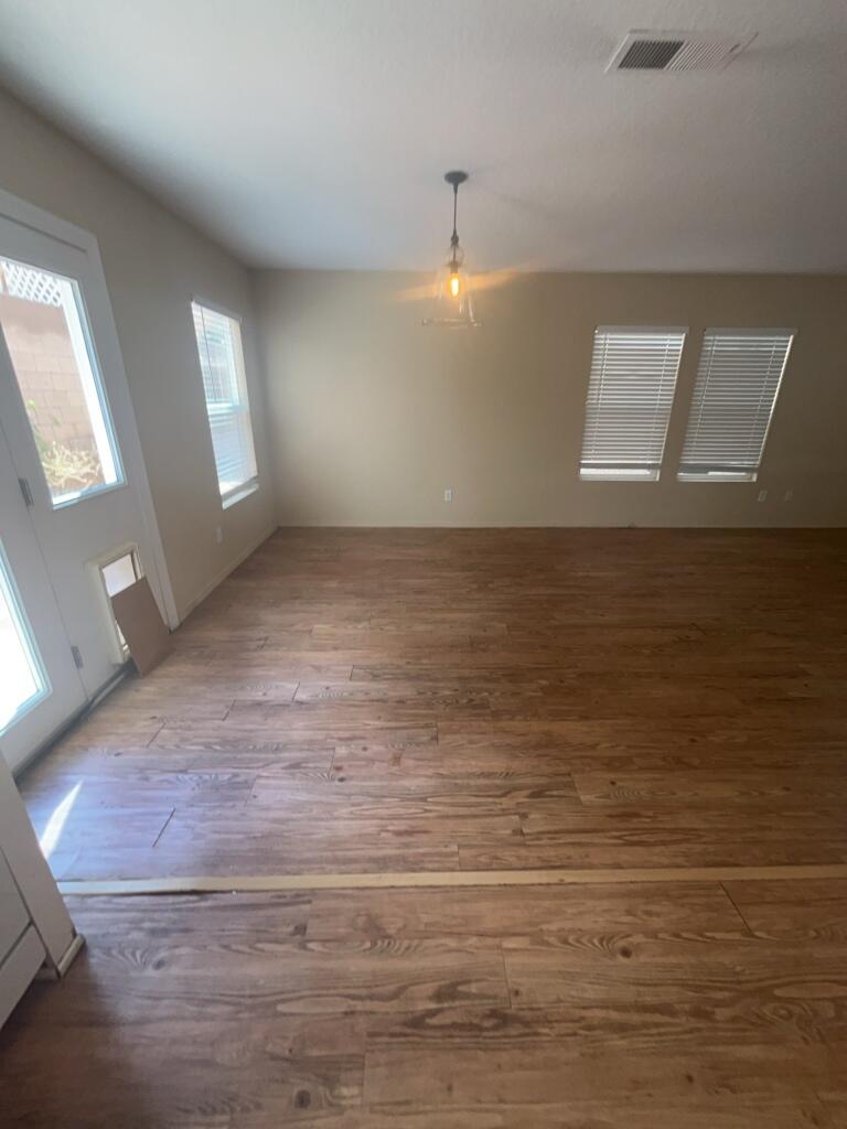 Photo 11 — 4272 Altura Vista Lane NE