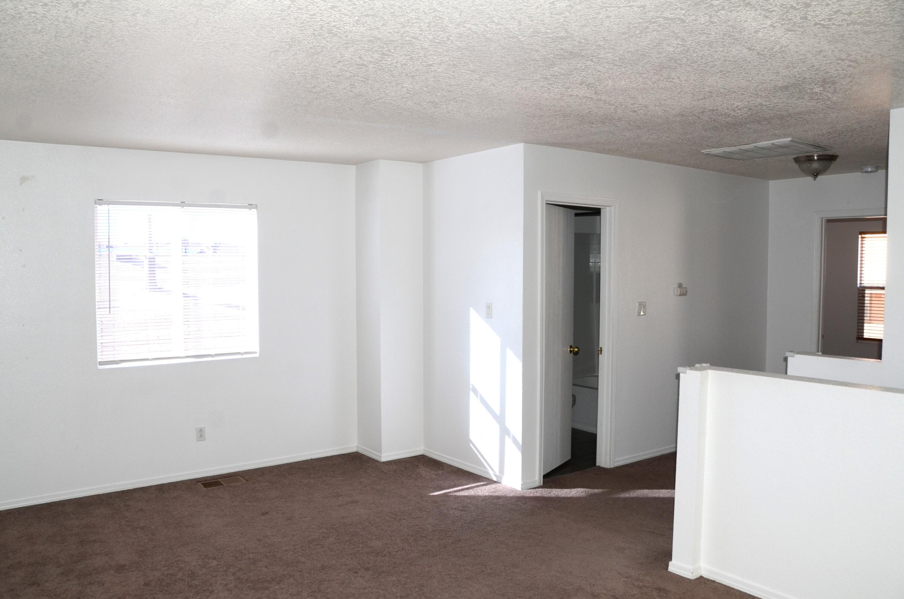 Photo 17 — 9419 Hondo Valley Place SW