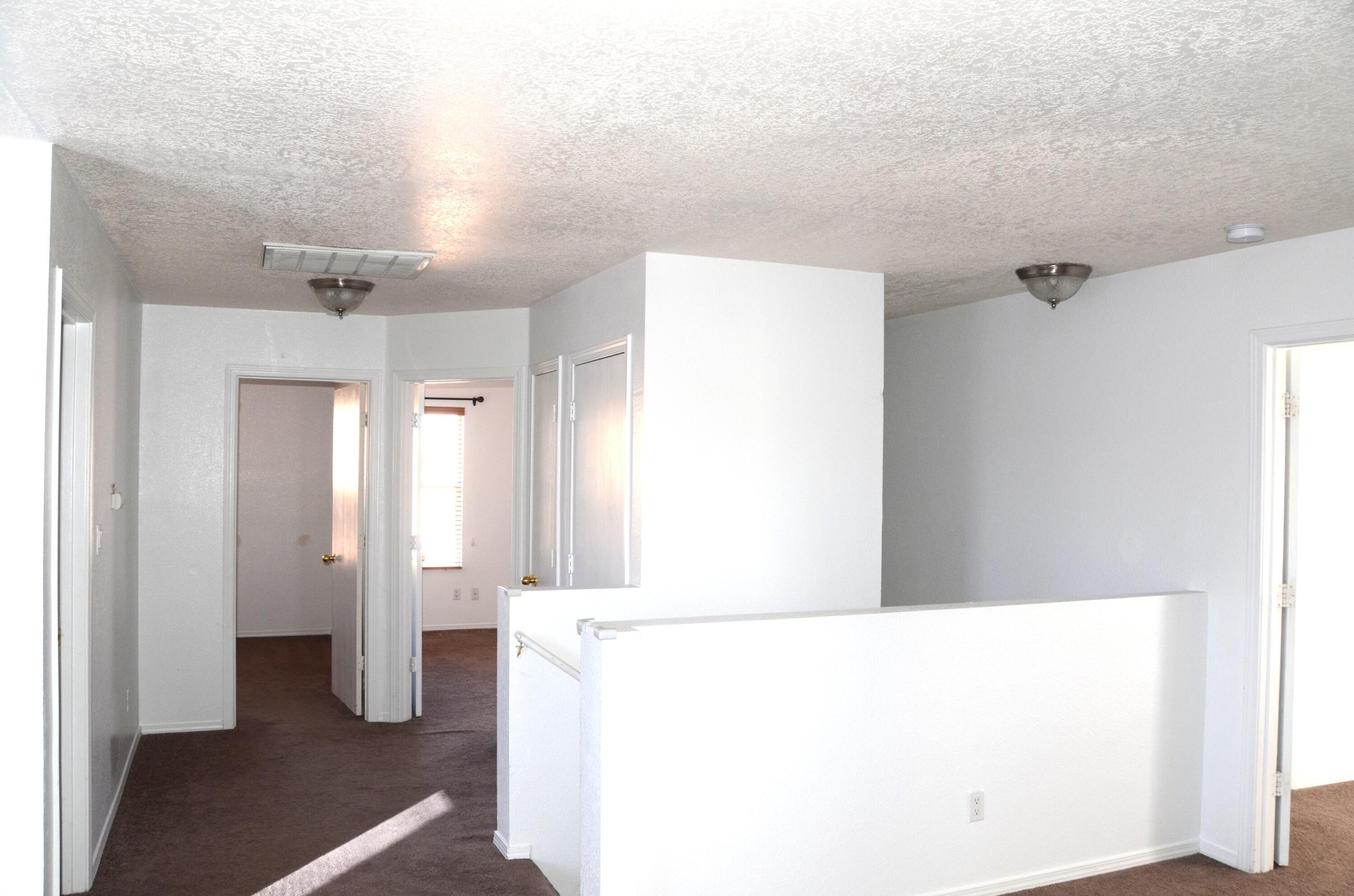 Photo 19 — 9419 Hondo Valley Place SW