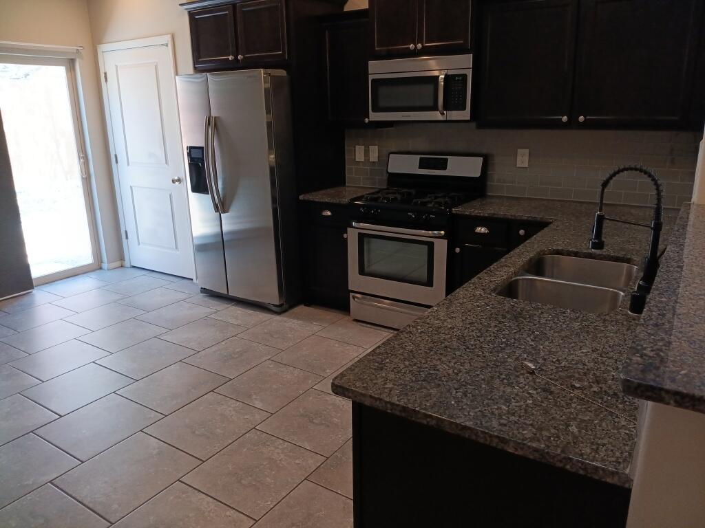 Photo 8 — 6705 Kayser Mill Road NW