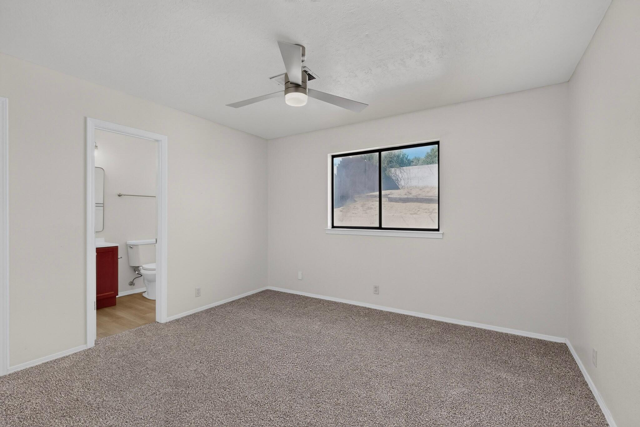 Photo 9 — 1013 Riverview Place NW