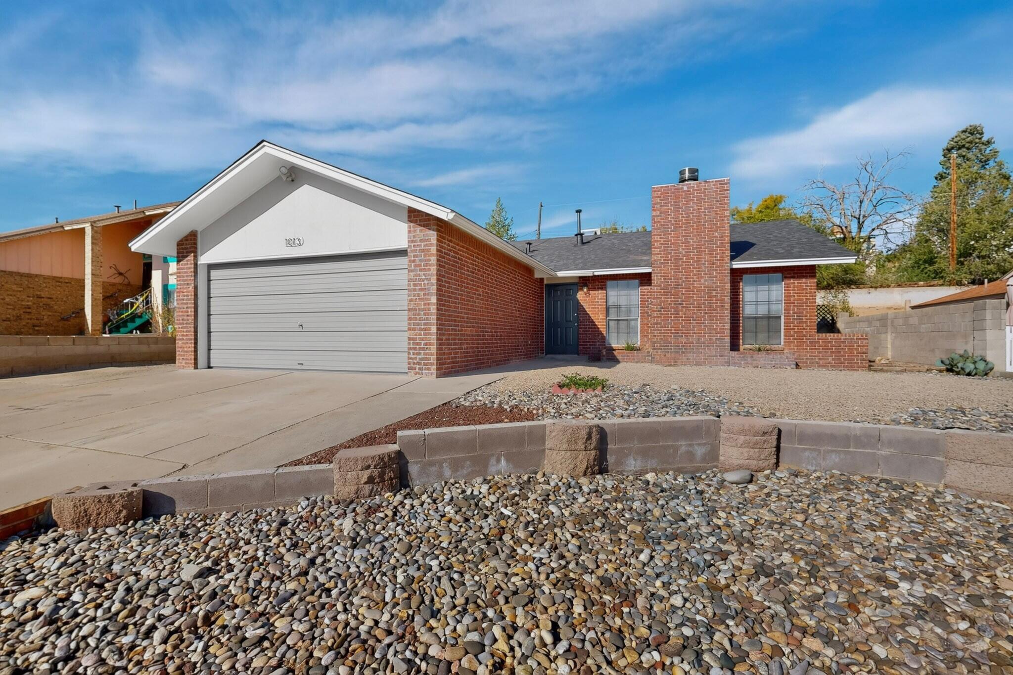 Photo 17 — 1013 Riverview Place NW