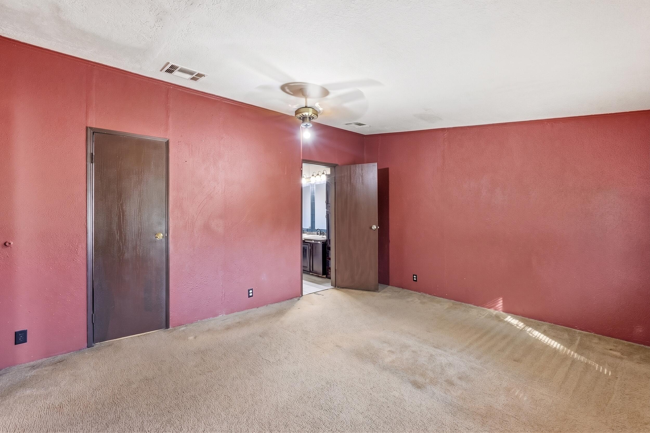 Photo 8 — 5 Selleck Road