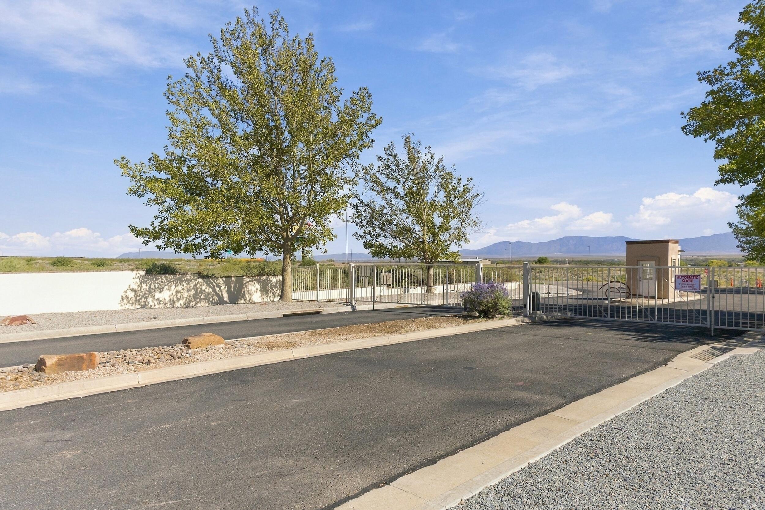 Photo 2 — 314 Sunrise Bluffs Drive