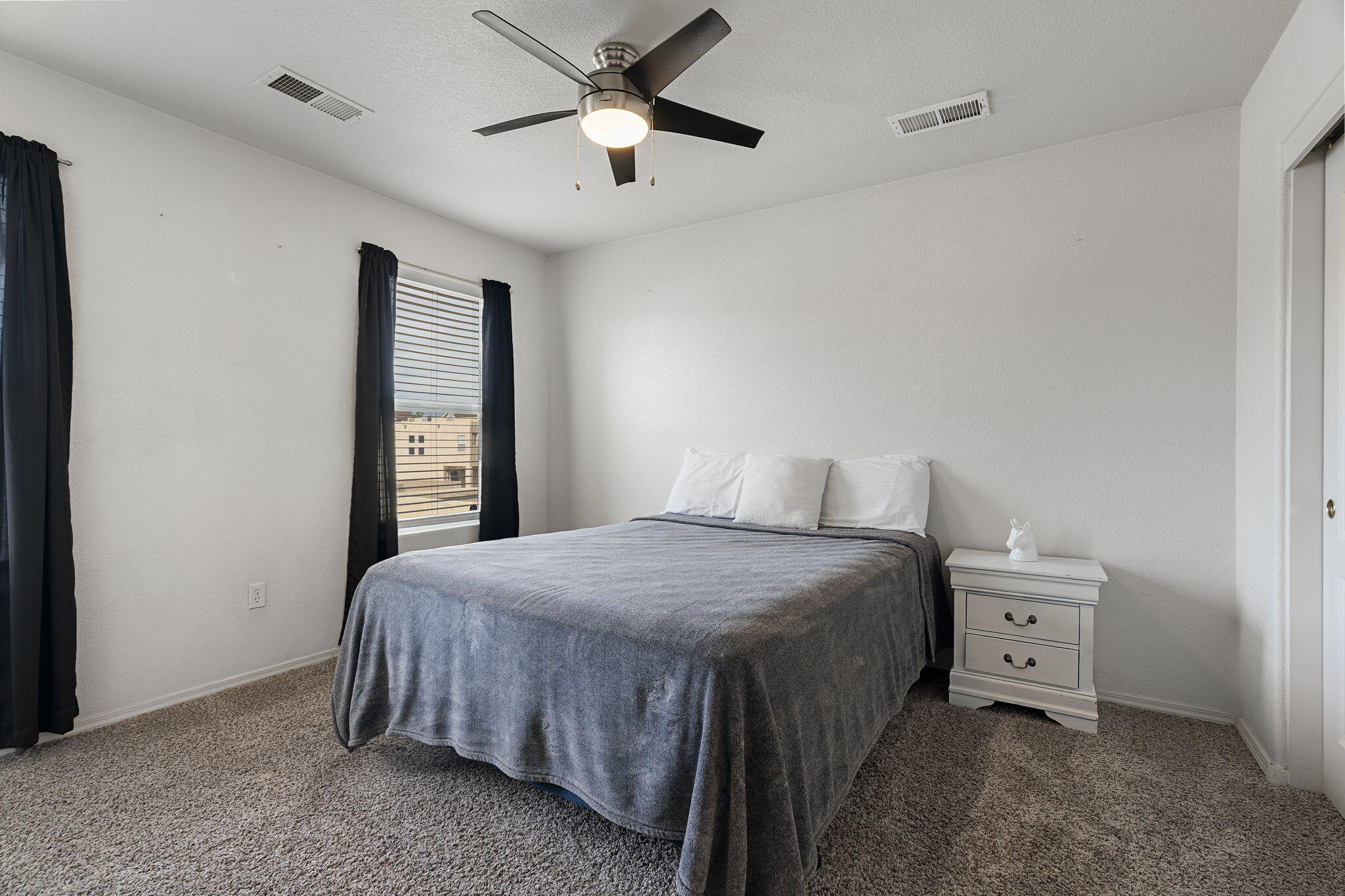 Photo 18 — 6508 Los Pueblos Place NW