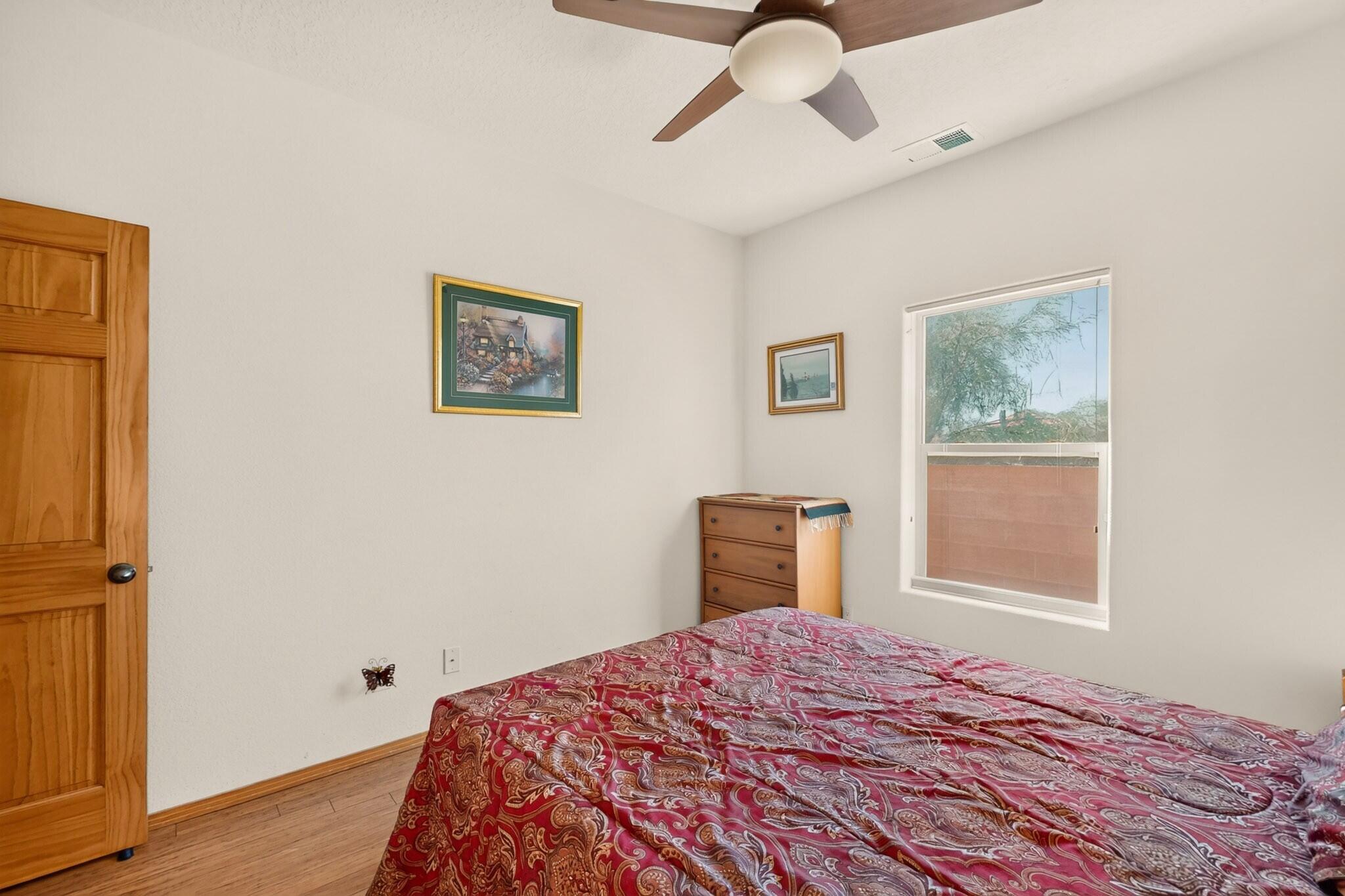 Photo 4 — 6718 Oersted Road NE