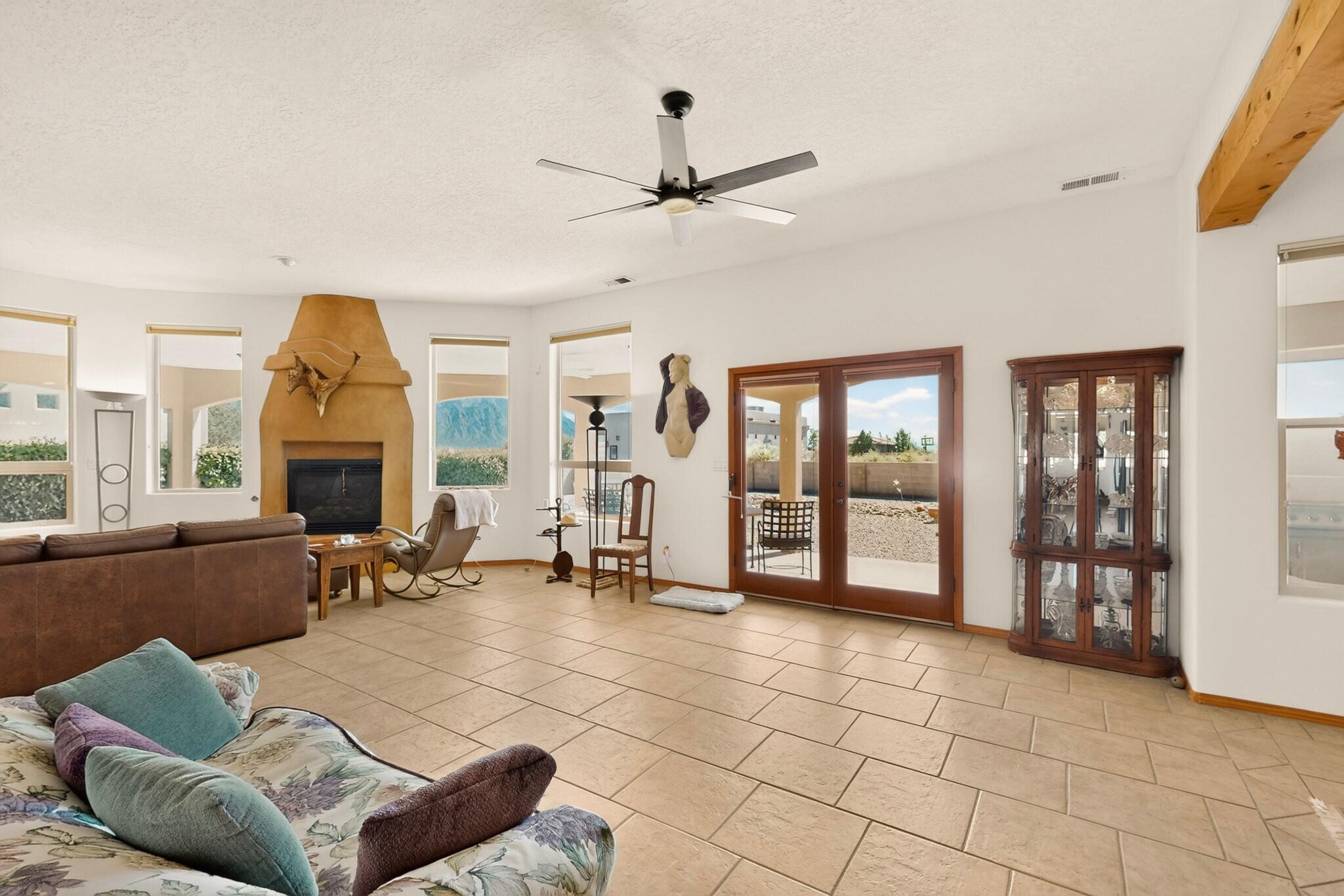 Photo 18 — 6718 Oersted Road NE