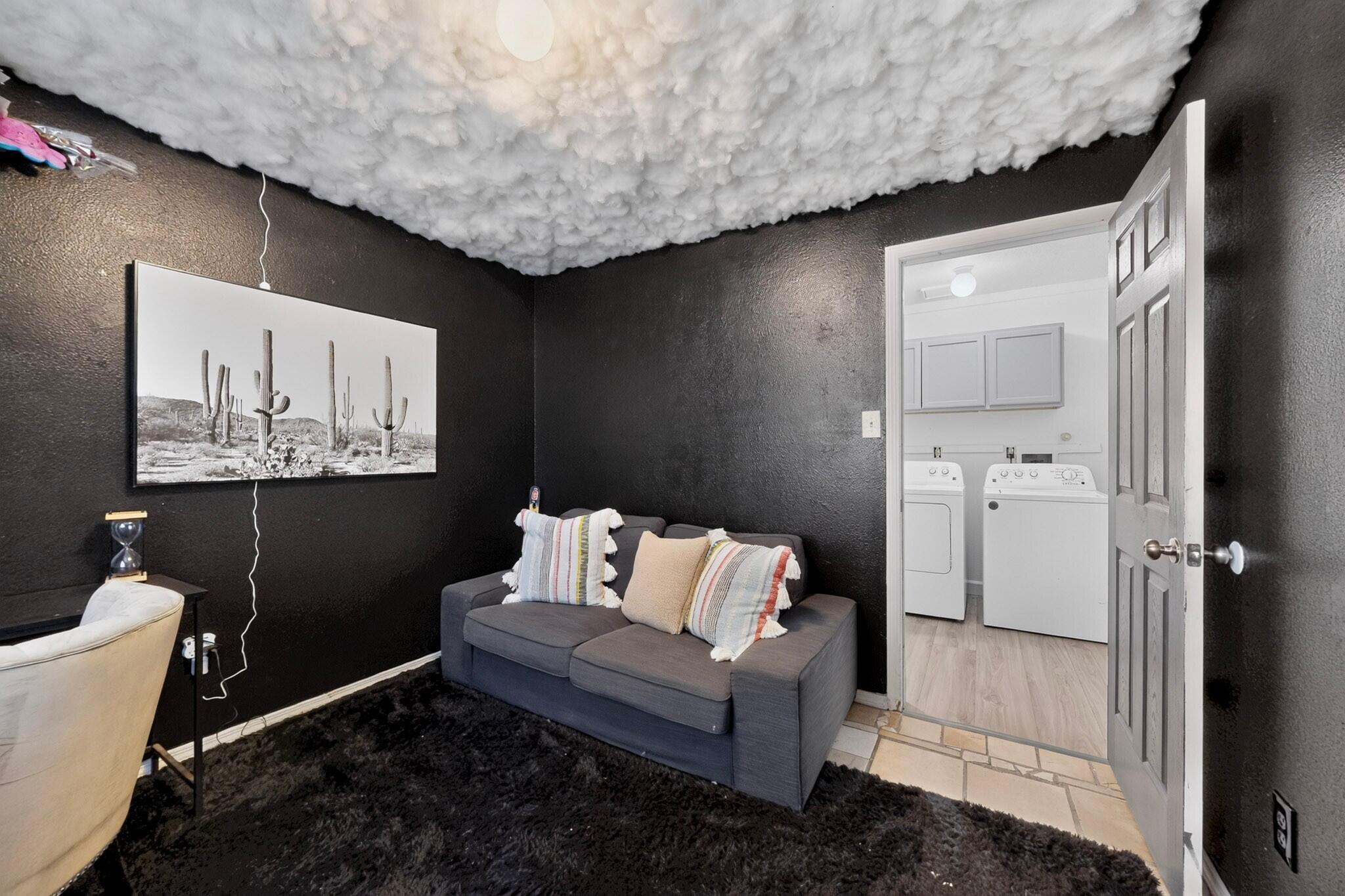 Photo 3 — 10405 Guthrie Avenue SW