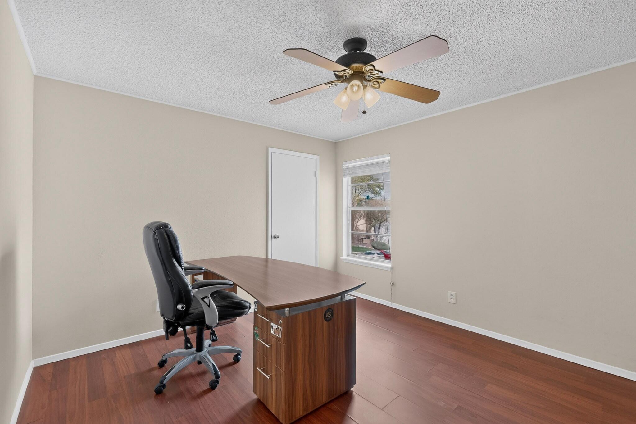 Photo 16 — 3825 Montgomery Boulevard NE APT 136
