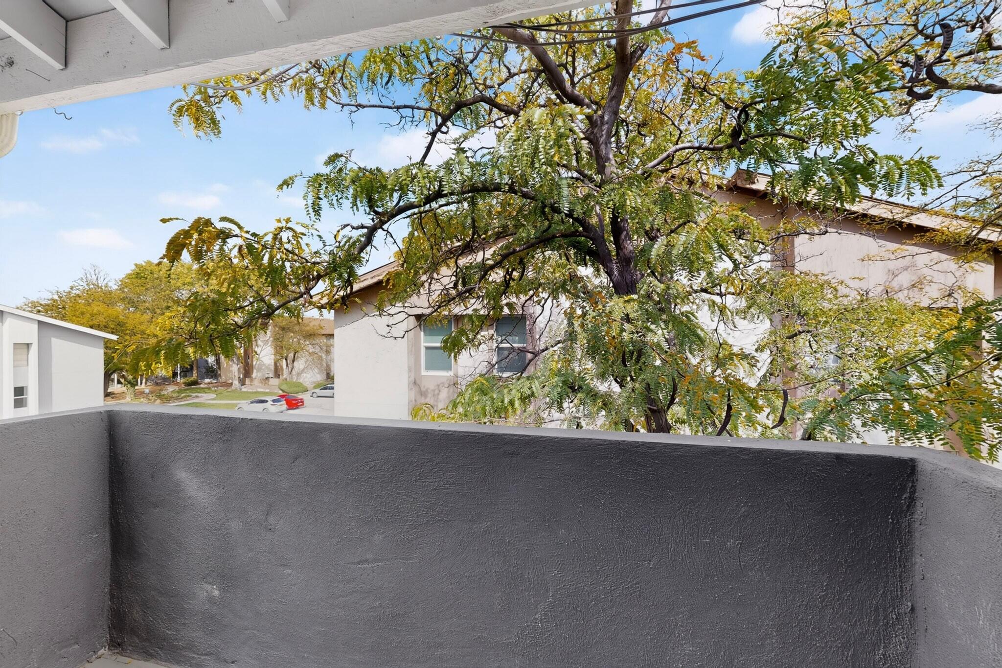 Photo 12 — 3825 Montgomery Boulevard NE APT 136