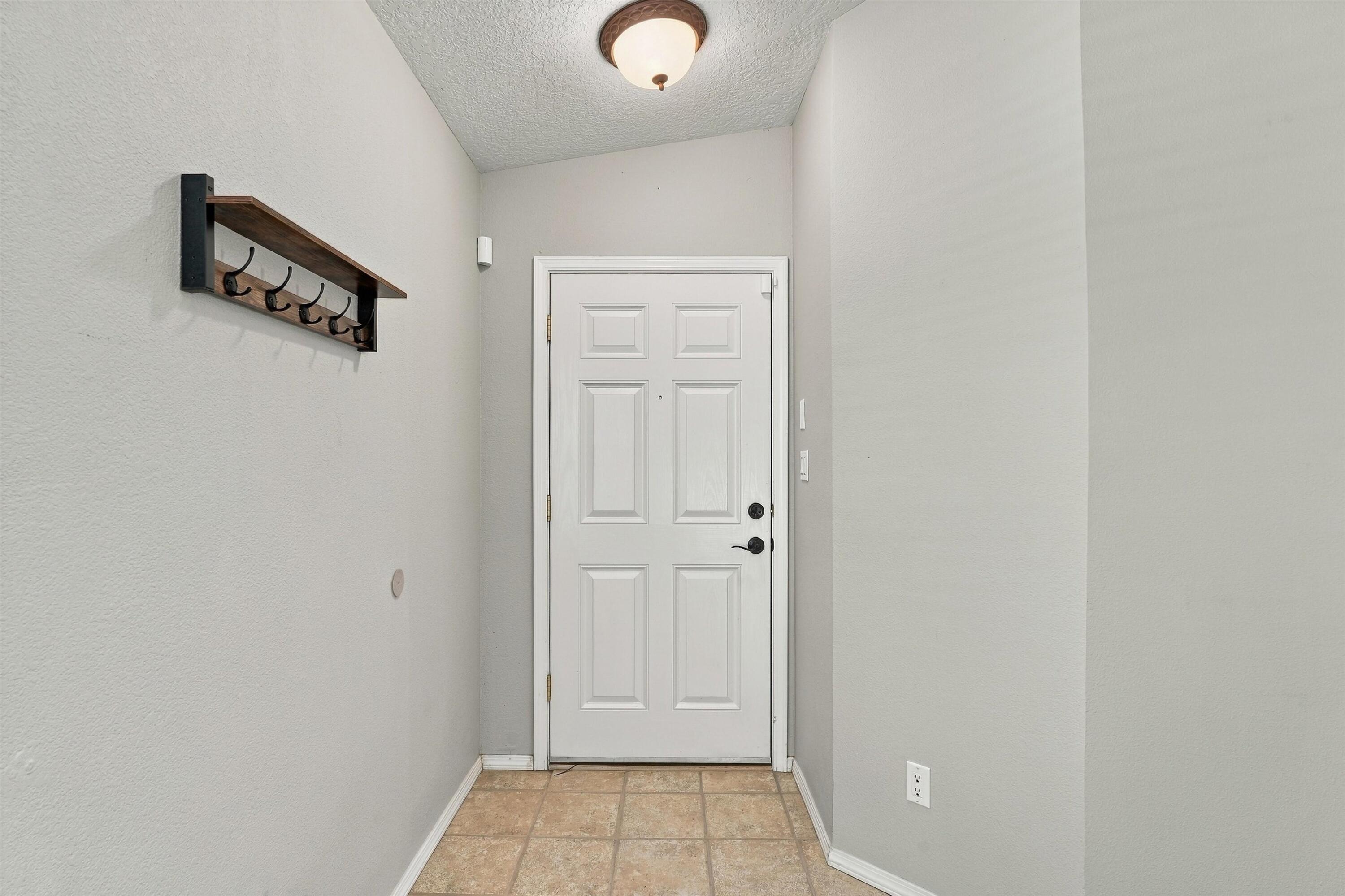 Photo 20 — 10523 Country Manor Place NW