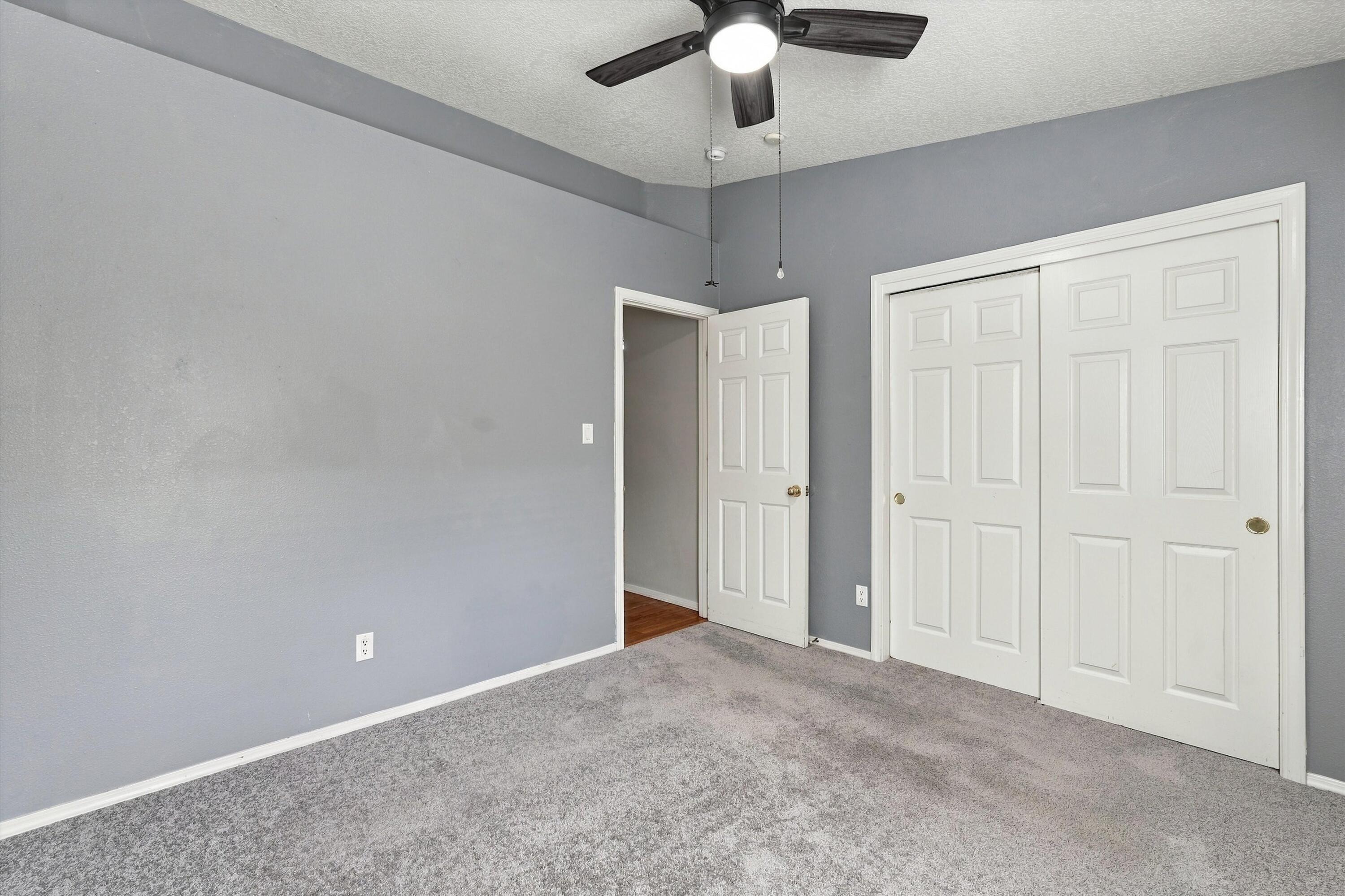 Photo 11 — 10523 Country Manor Place NW