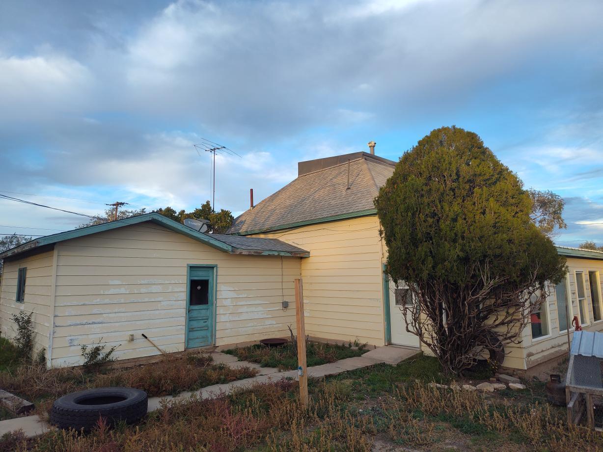 Photo 3 — 201 S Sunset Avenue