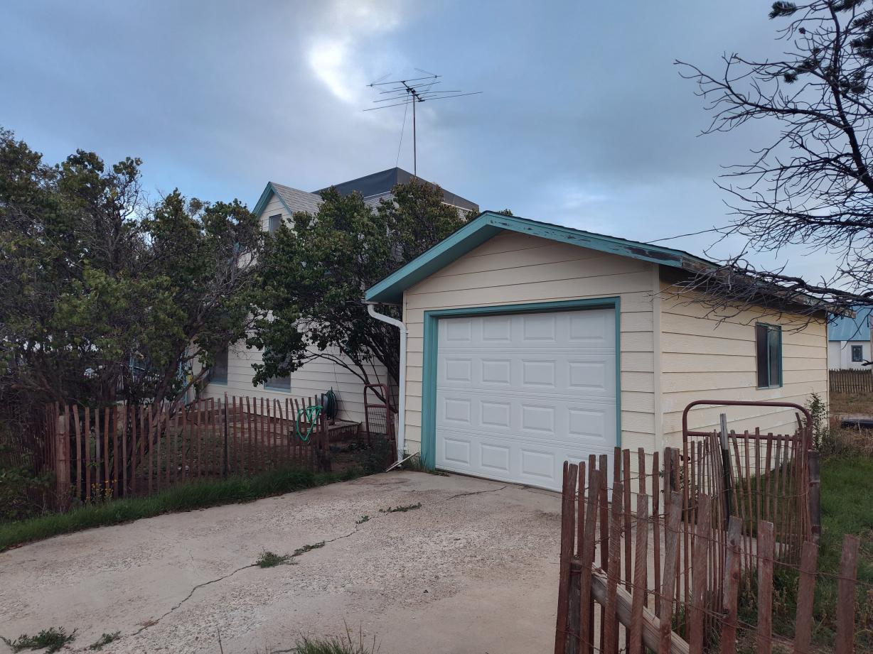 Photo 5 — 201 S Sunset Avenue