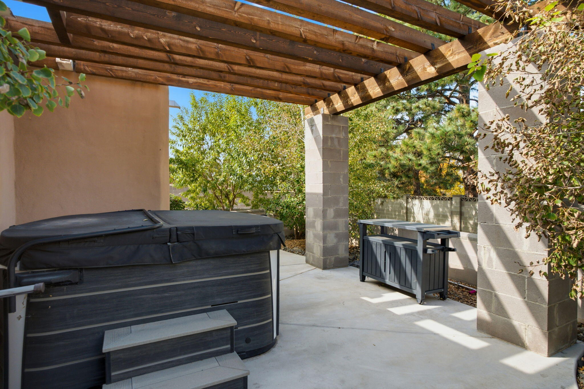 Photo 8 — 1405 Soplo Road SE