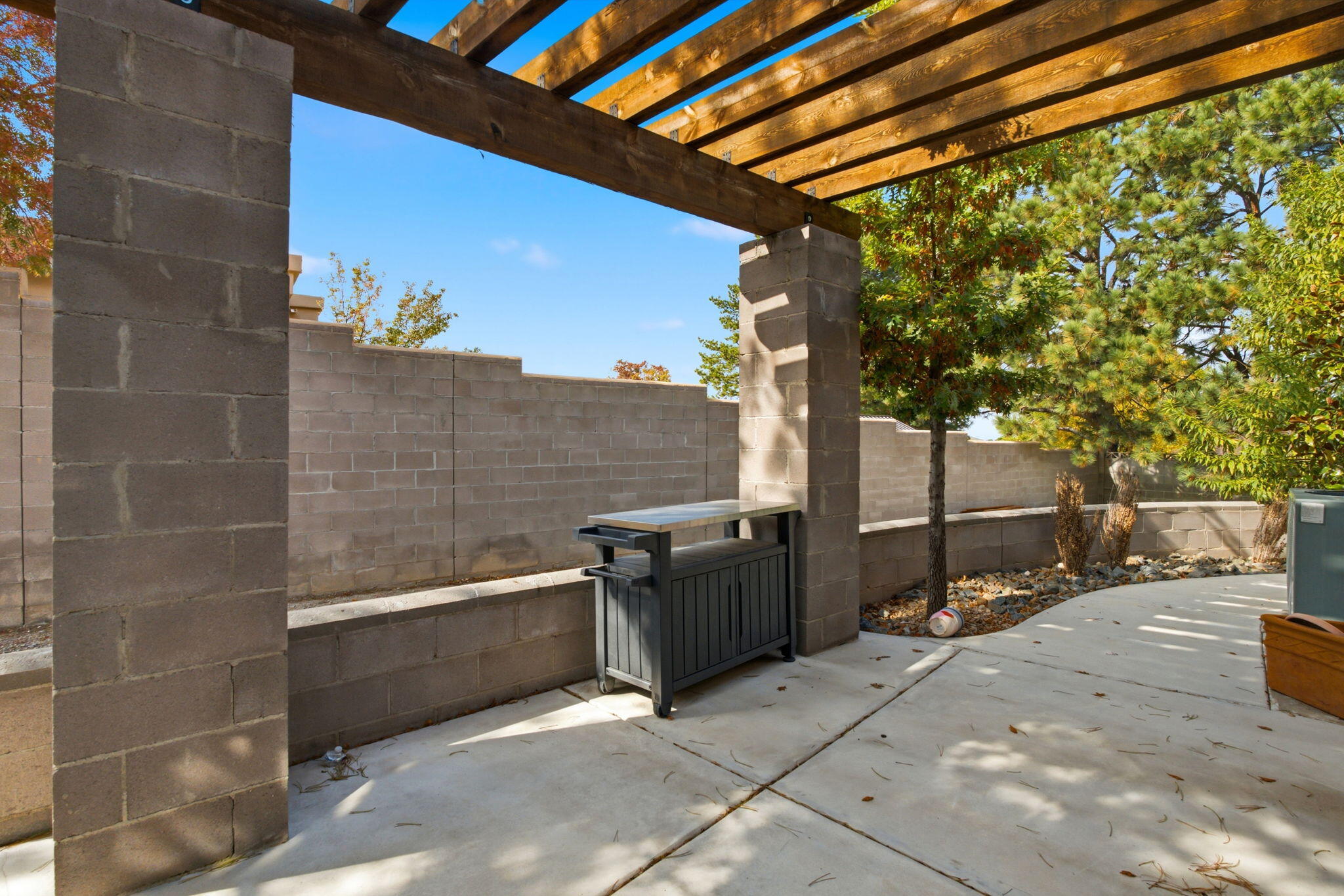 Photo 9 — 1405 Soplo Road SE