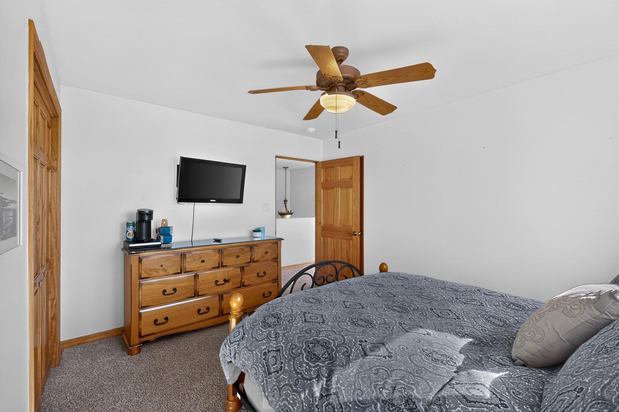 Photo 6 — 6837 Kalgan Road NE