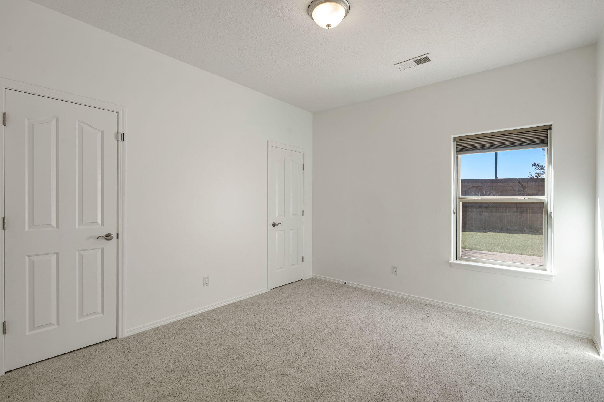 Photo 13 — 2709 Vista De Colinas Place SE