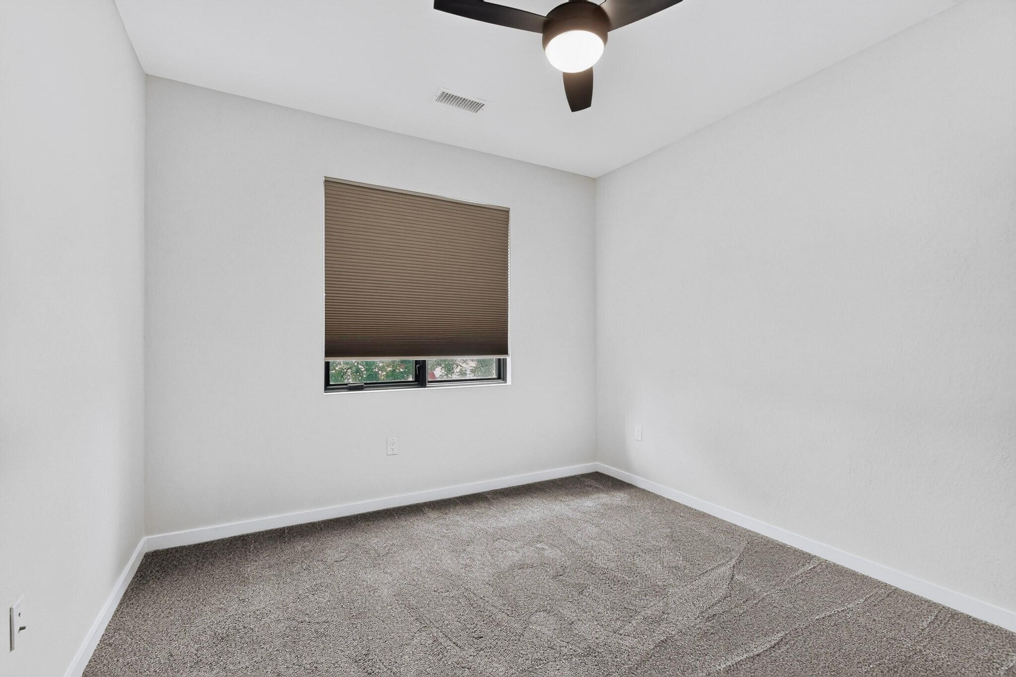 Photo 17 — 6212 Keyenta Place NW