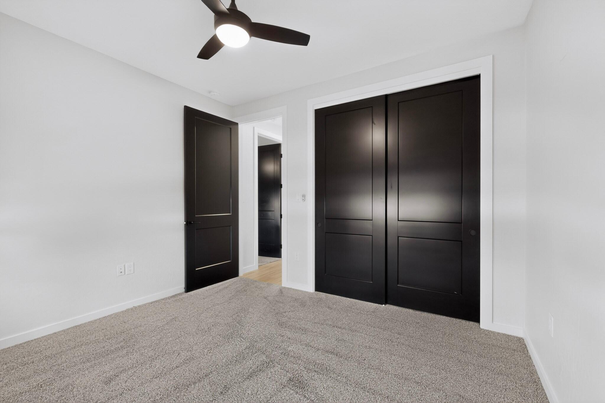 Photo 14 — 6212 Keyenta Place NW