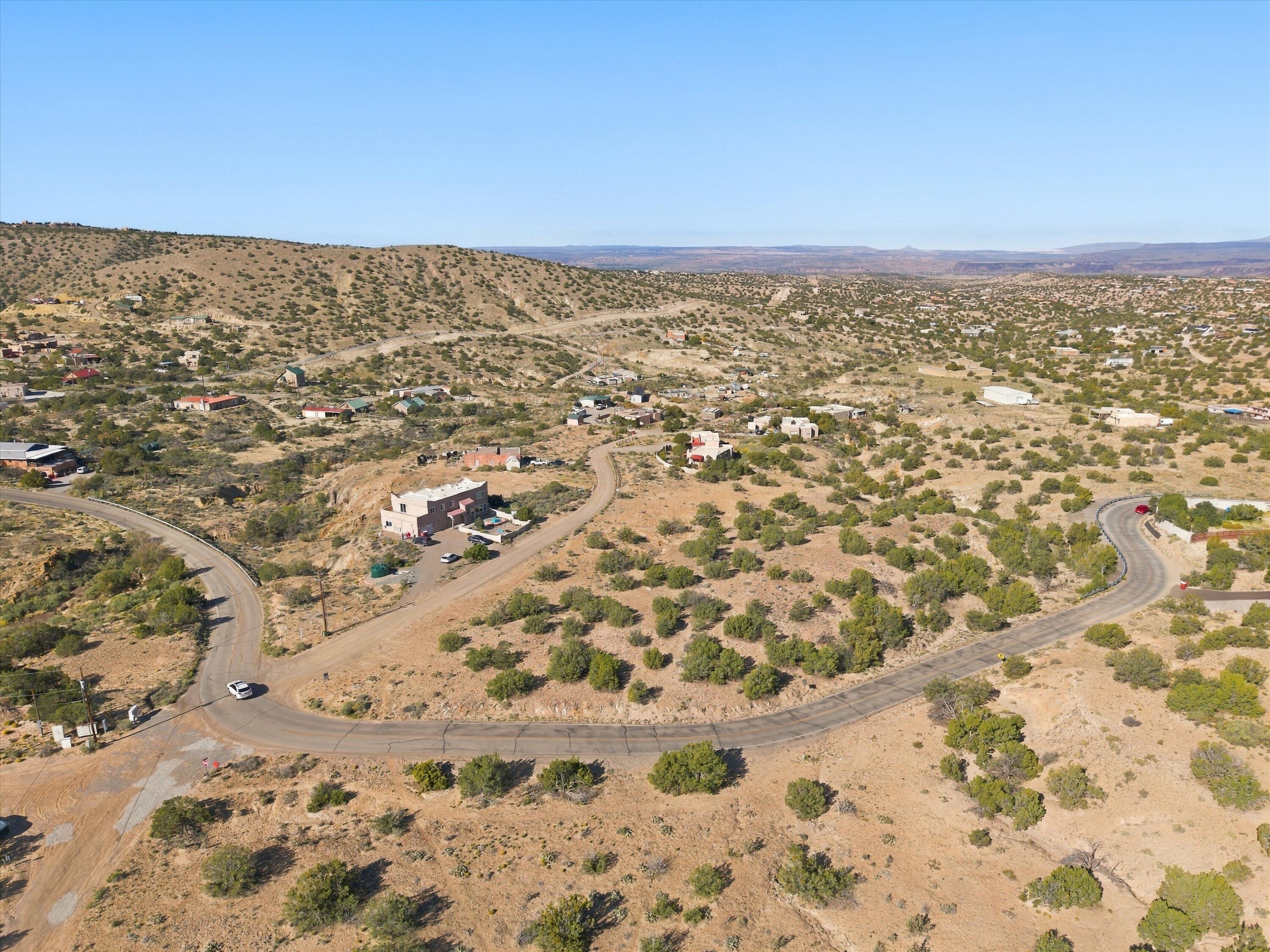  Las Brisas Loop, Placitas, NM 87043