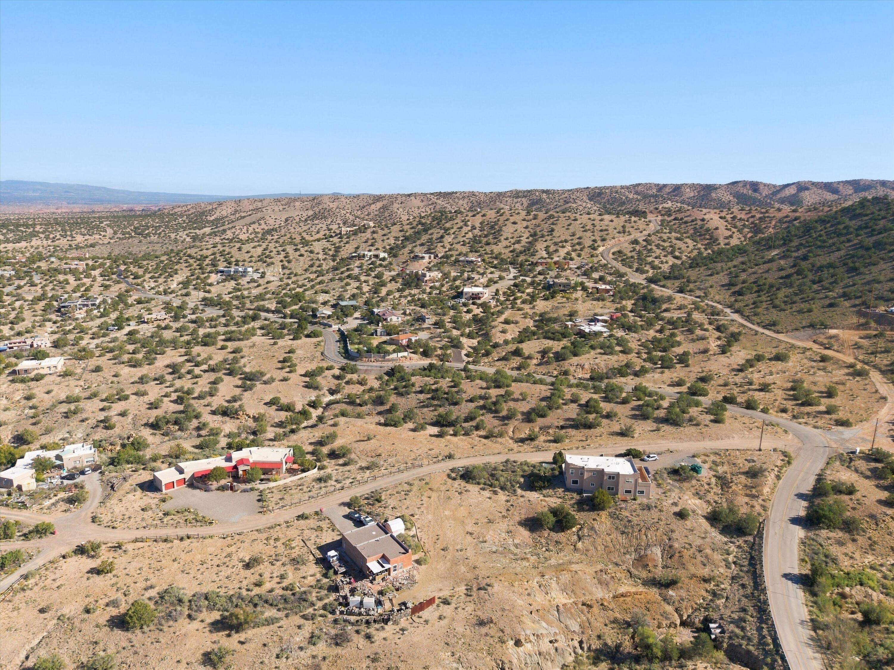 Photo 4 —  Las Brisas Loop
