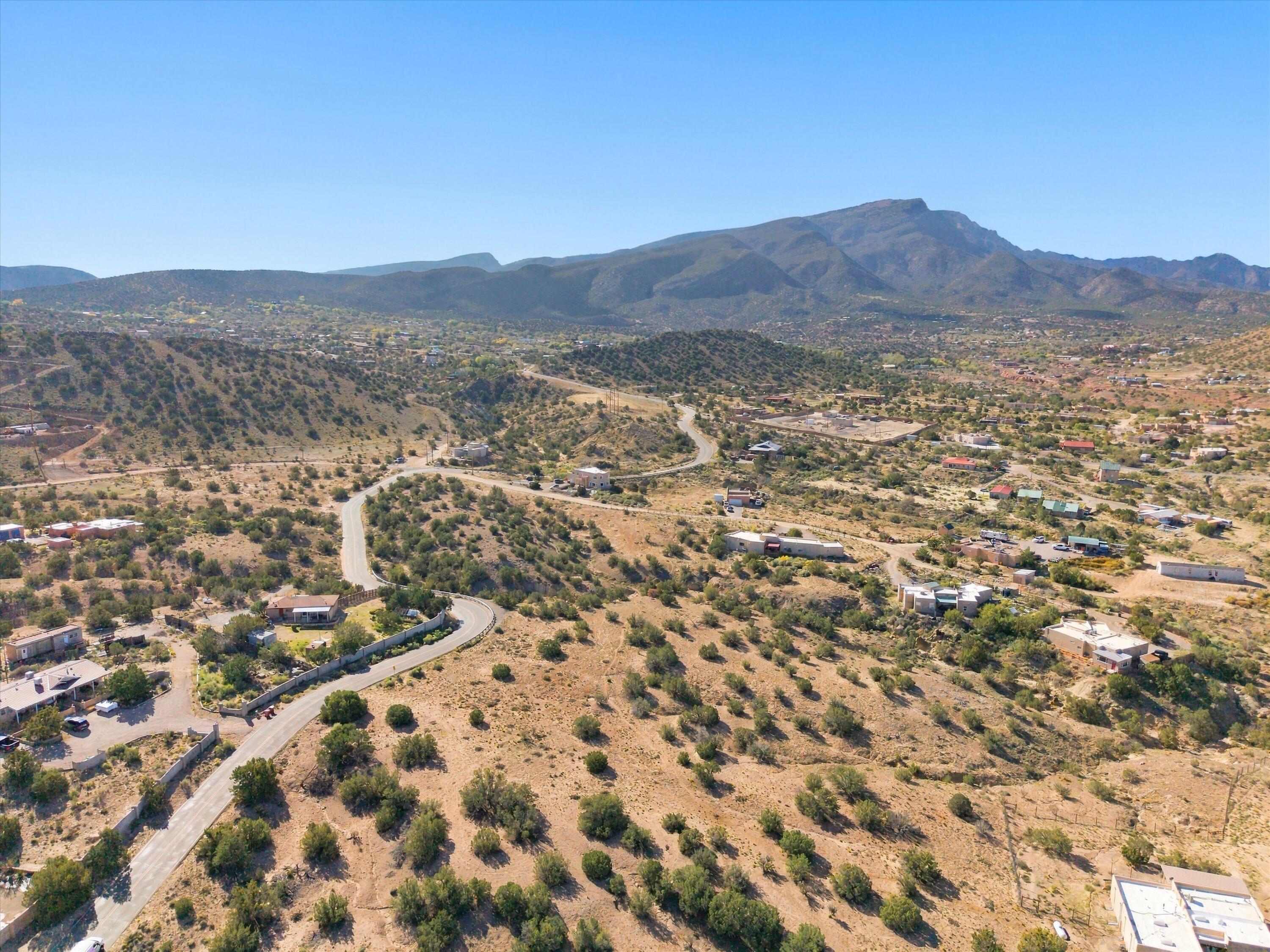 Photo 8 —  Las Brisas Loop