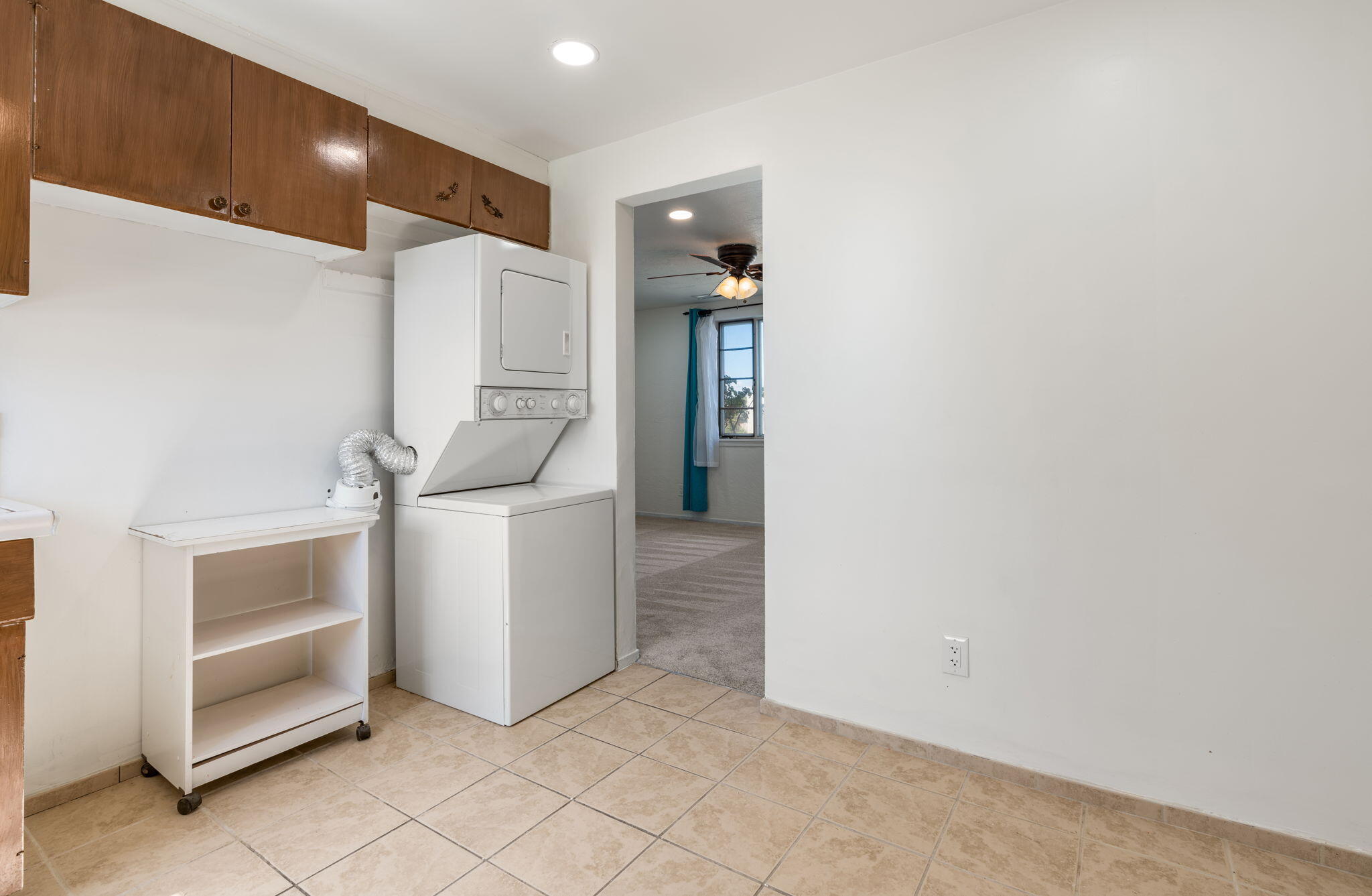 Photo 12 — 5708 Aztec Road NE