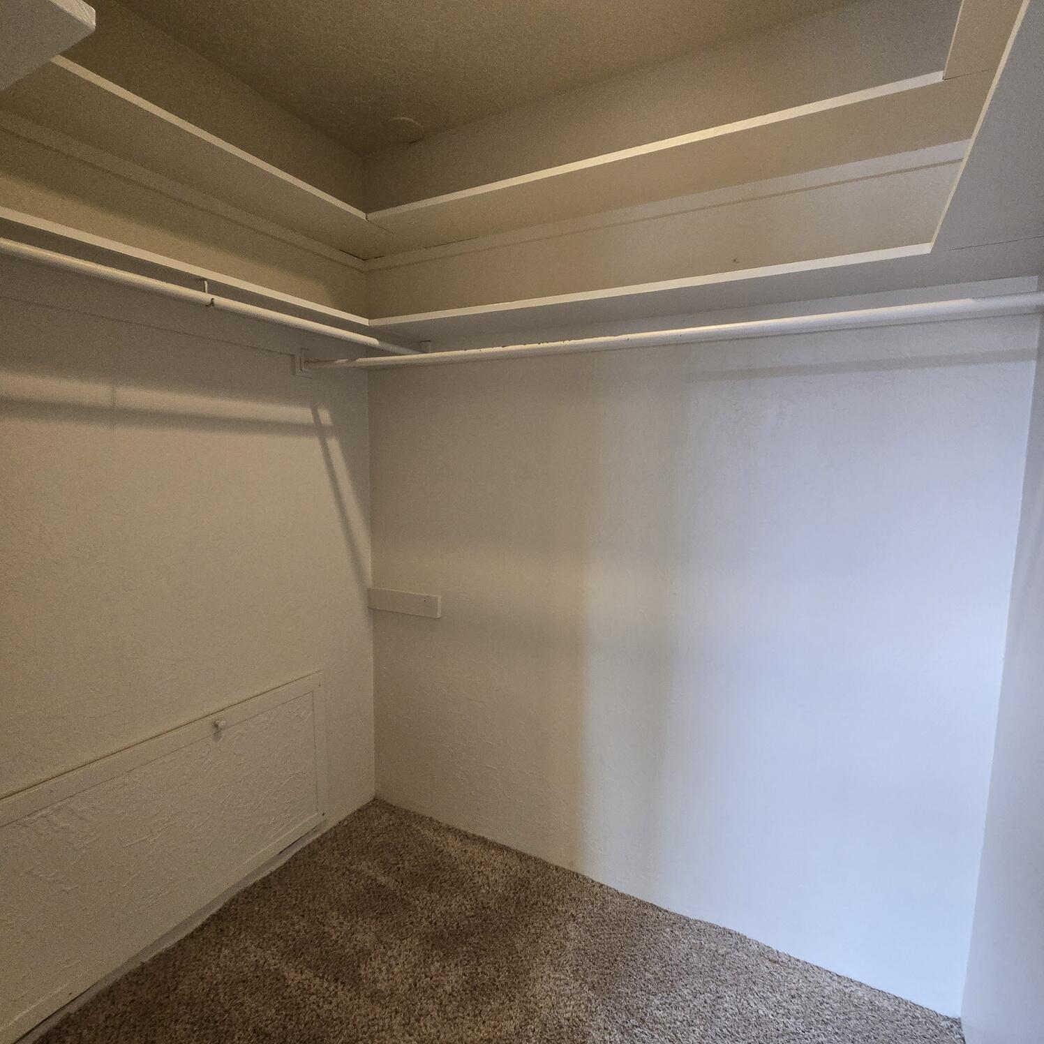 Photo 8 — 2618 Haines Avenue NE