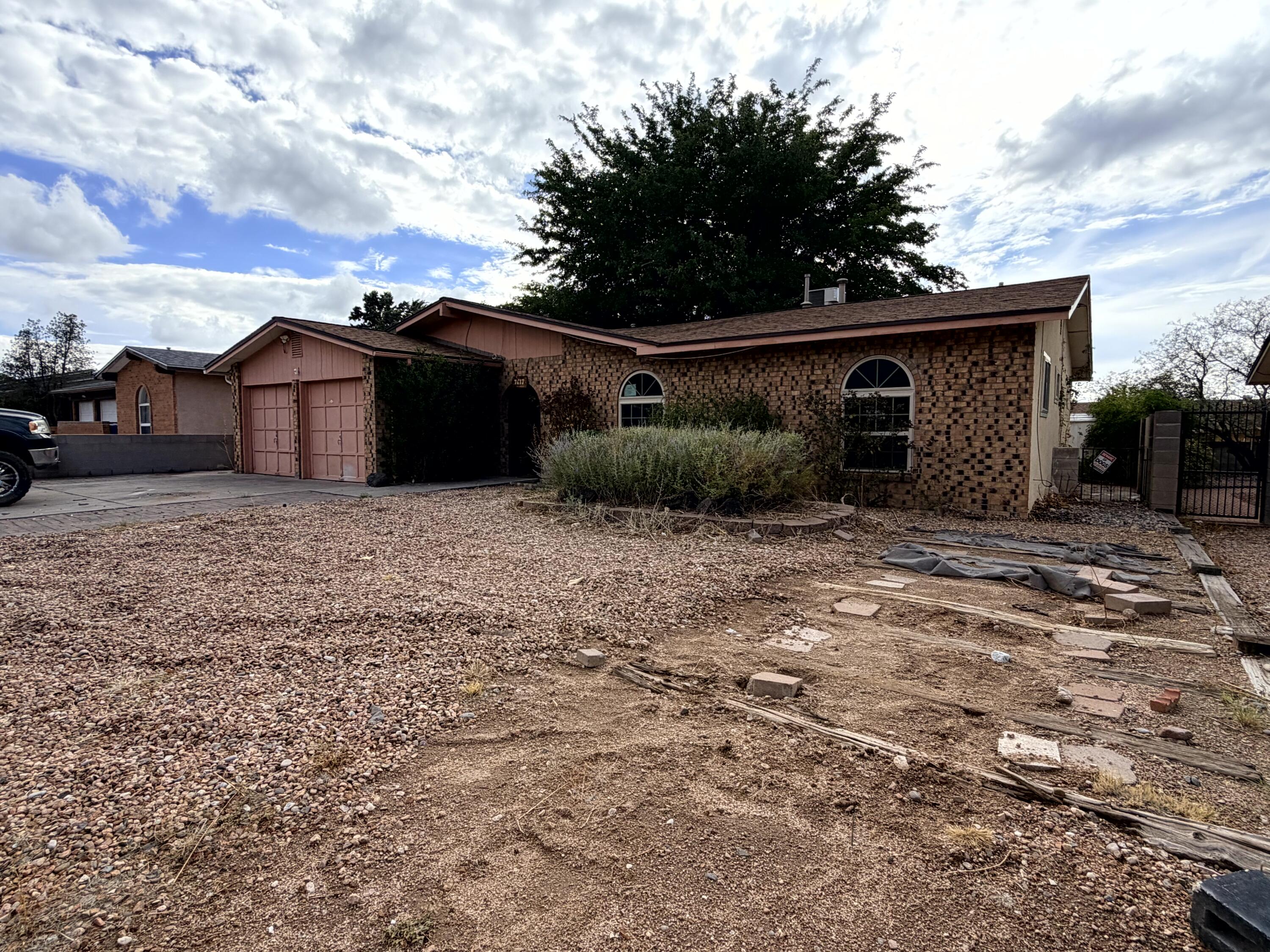 7617 Jemez Street NE, Albuquerque, NM 87109