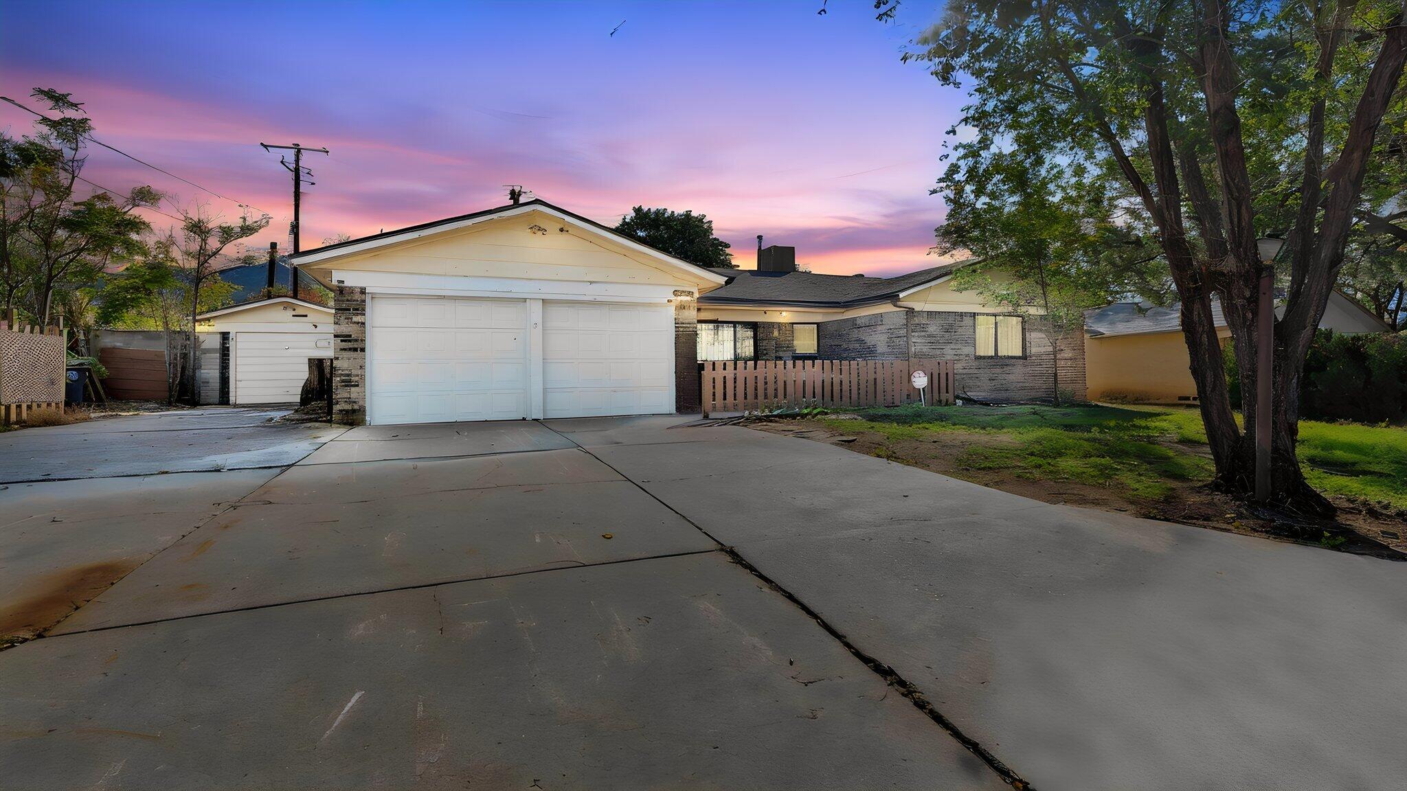 3624 Yosemite Drive NE
