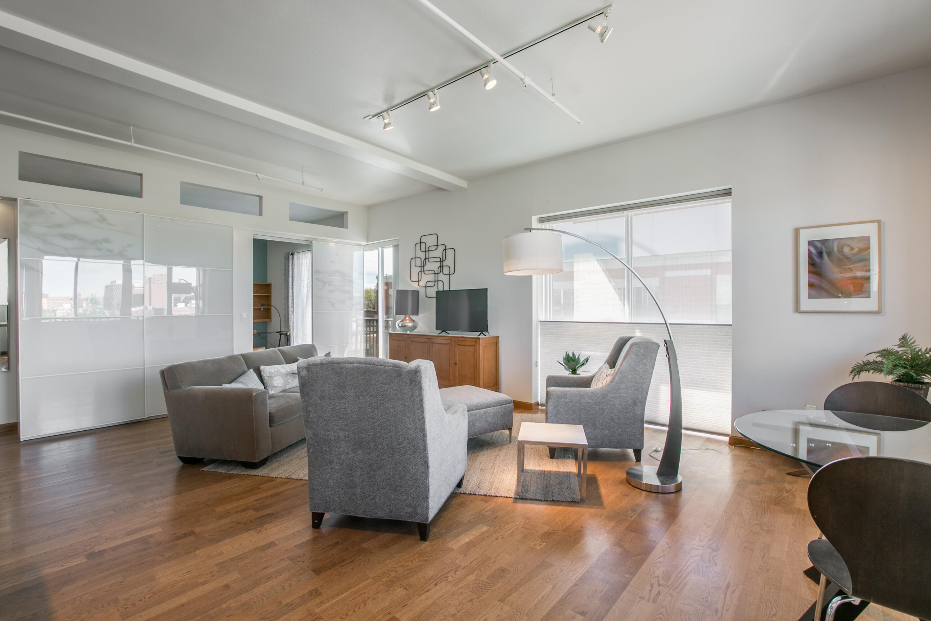 Photo 9 — 401 Central Avenue NE 301