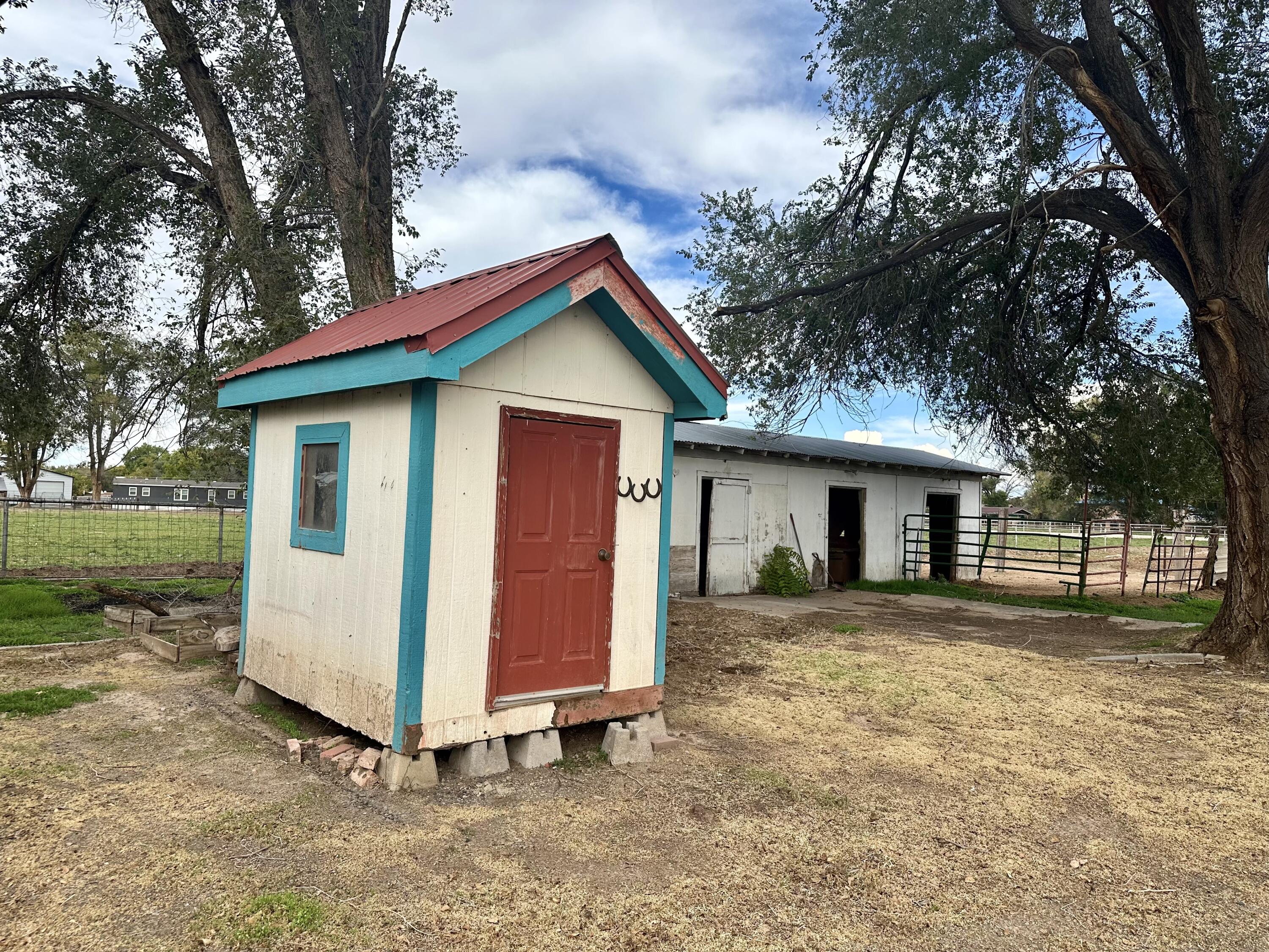 Photo 14 — 930 W Bosque Loop