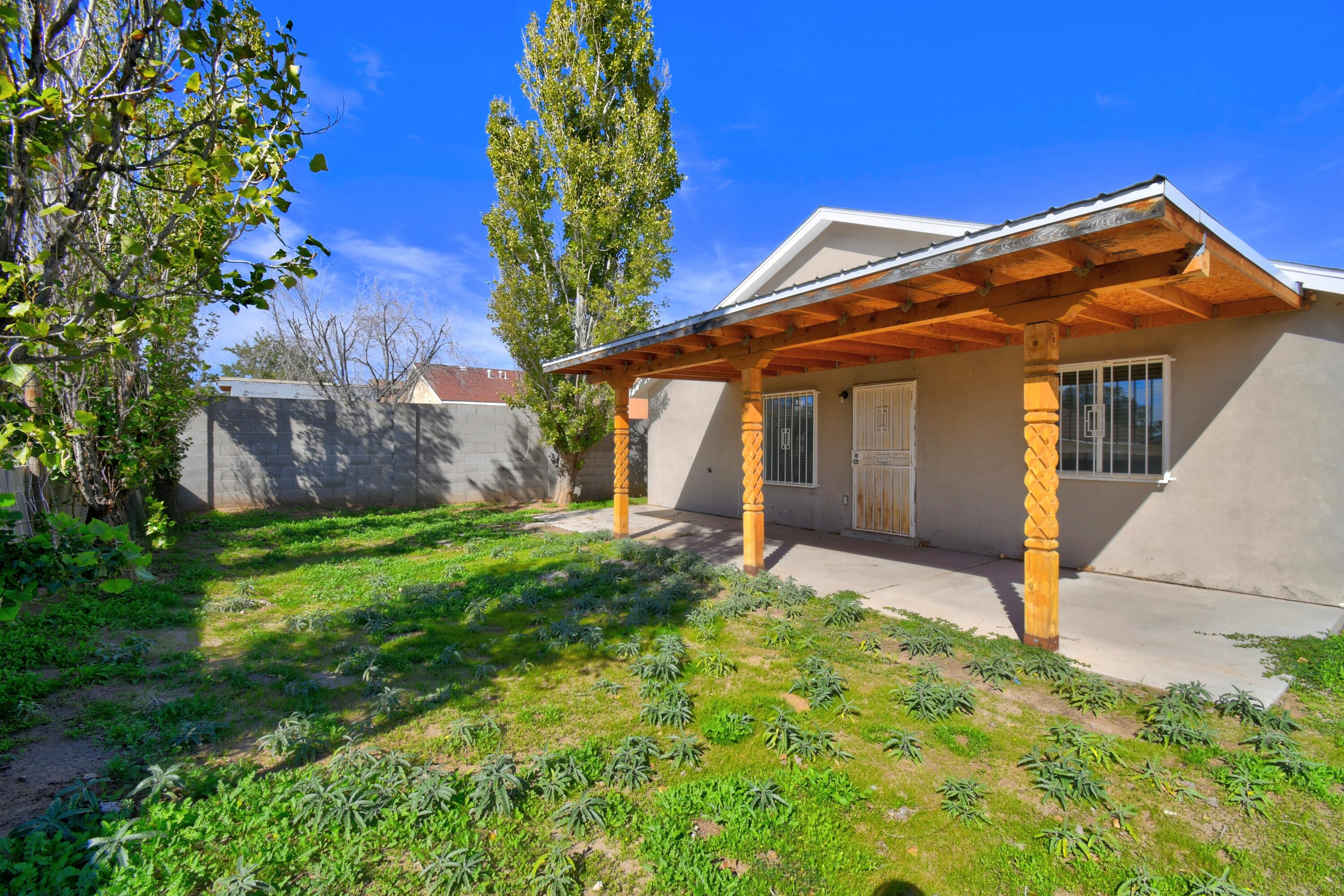Photo 16 — 8700 Spotted Pony Avenue SW