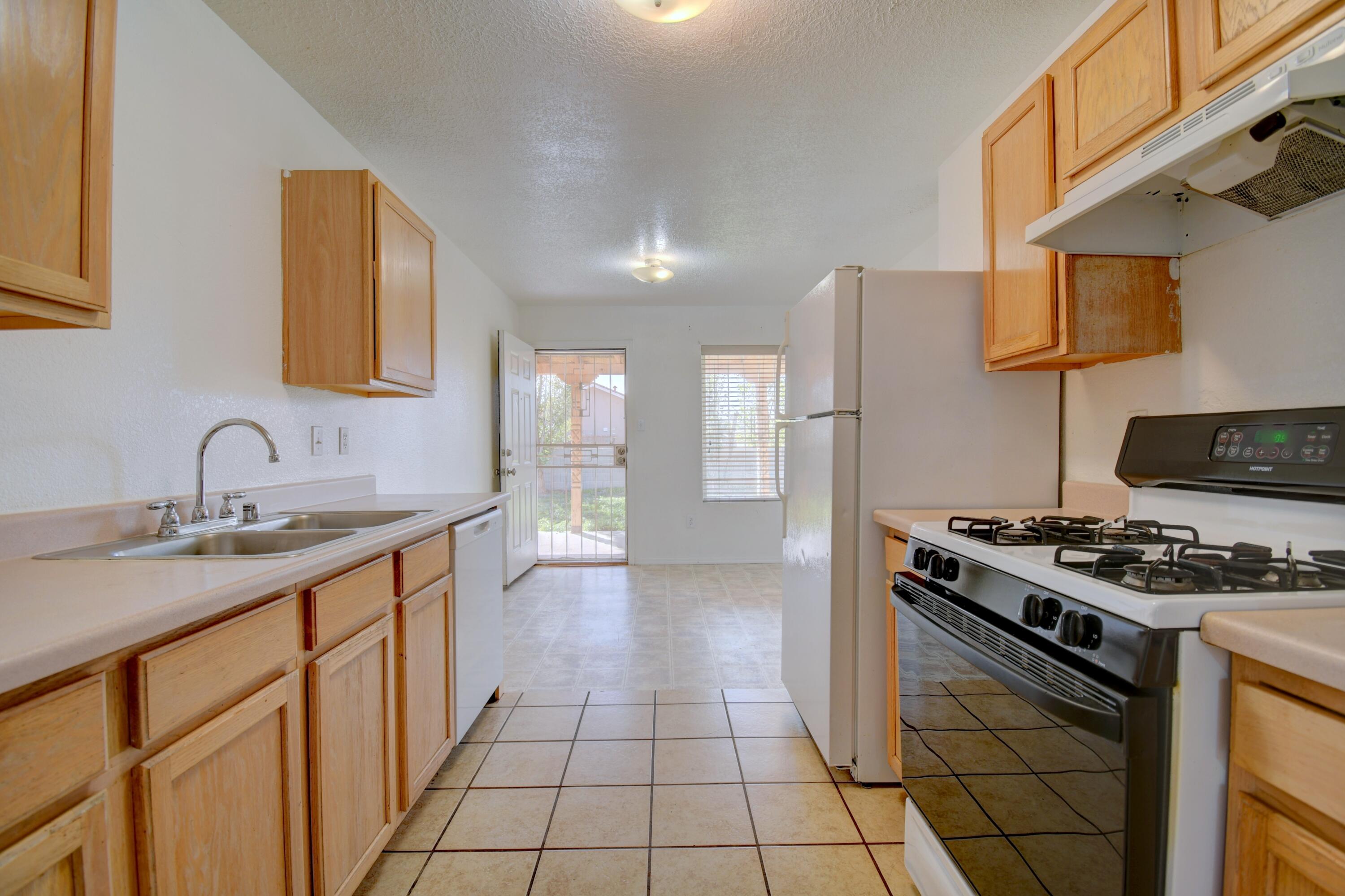 Photo 14 — 8700 Spotted Pony Avenue SW
