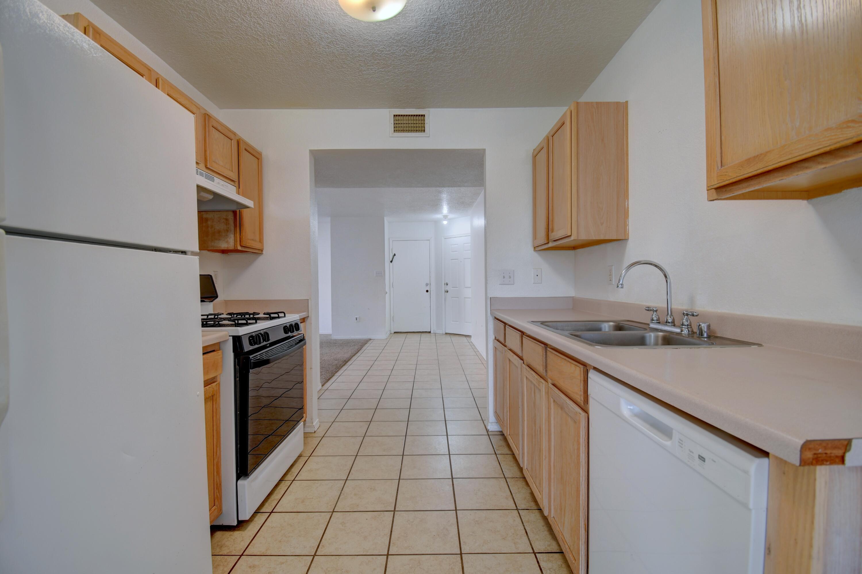 Photo 13 — 8700 Spotted Pony Avenue SW