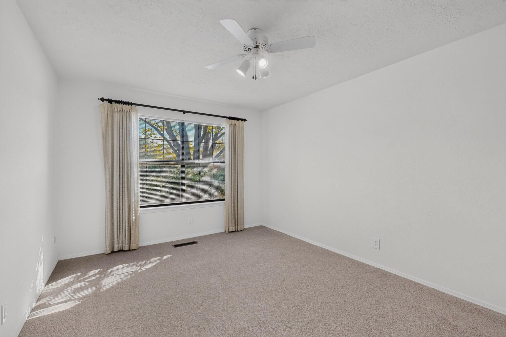 Photo 7 — 6105 Padre Court NE
