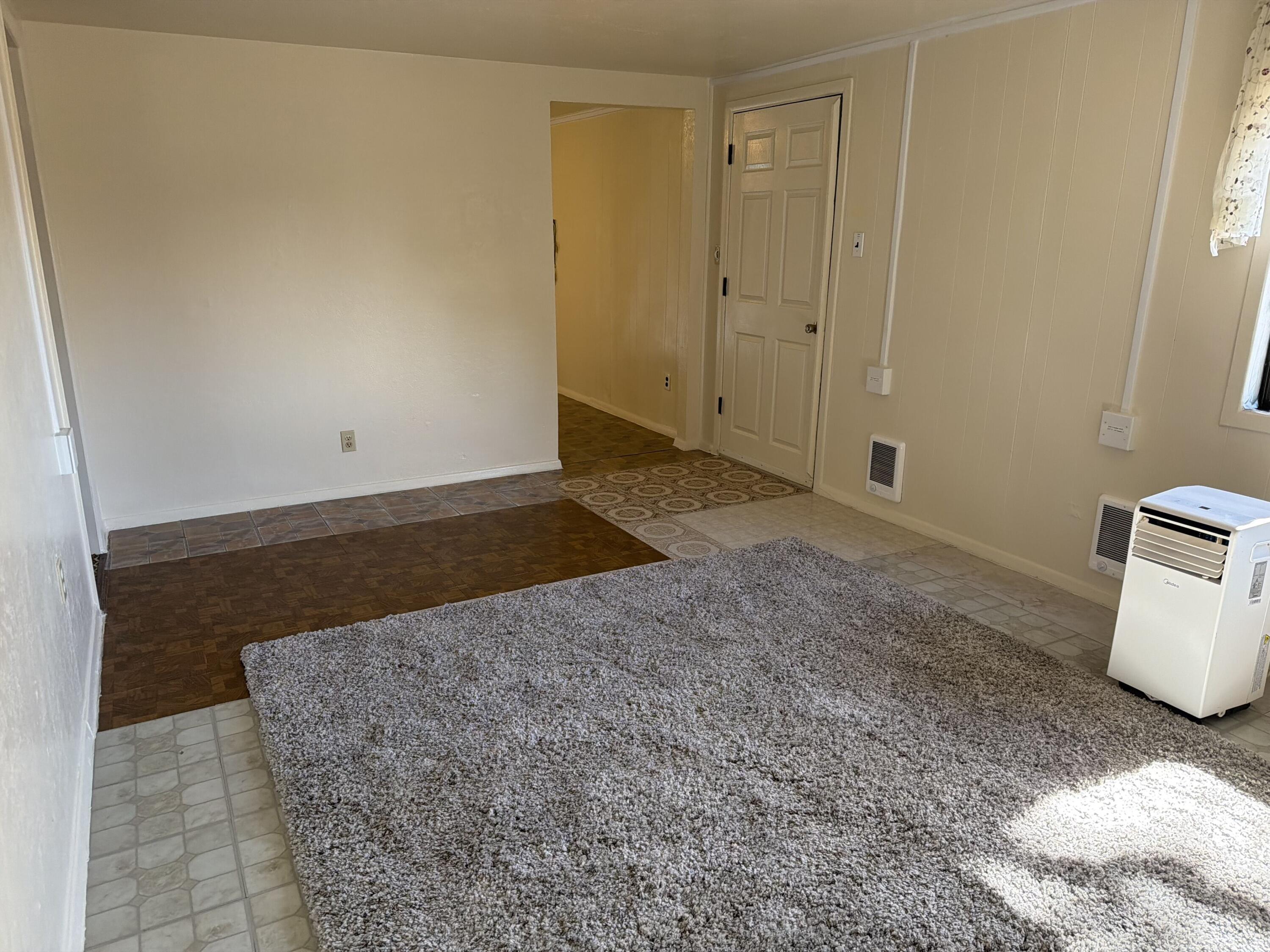 Photo 10 — 215 Tamarack Street