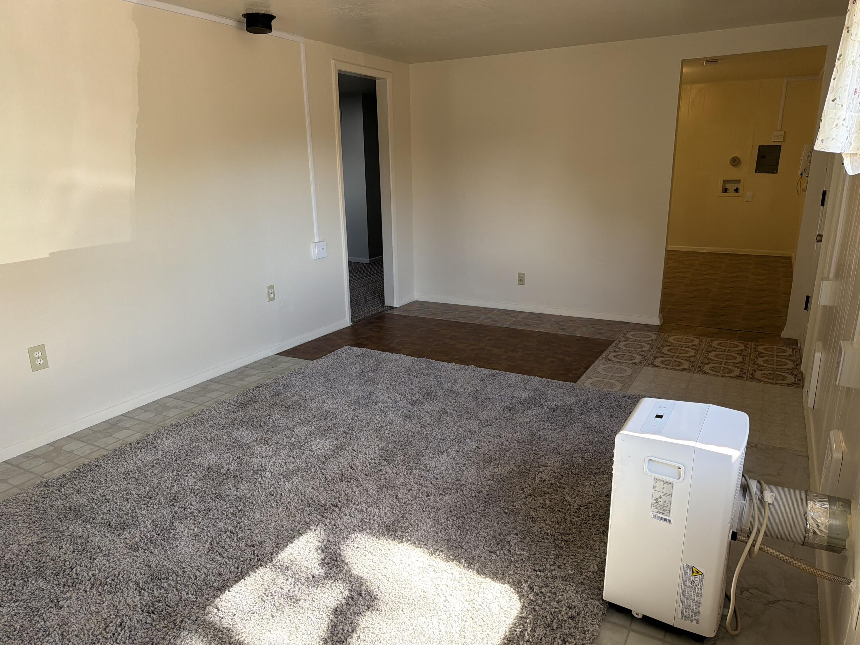 Photo 11 — 215 Tamarack Street