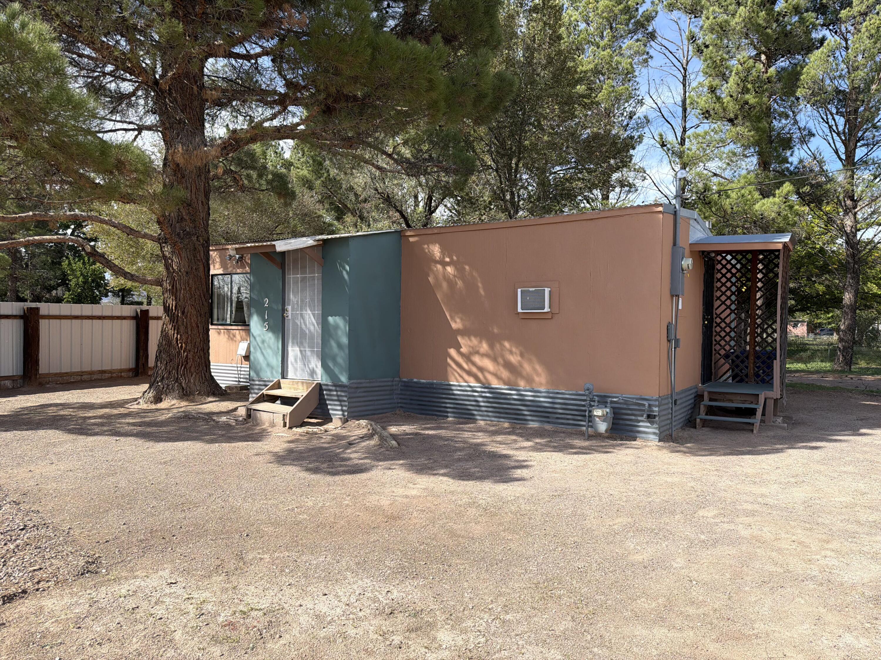 Photo 4 — 215 Tamarack Street