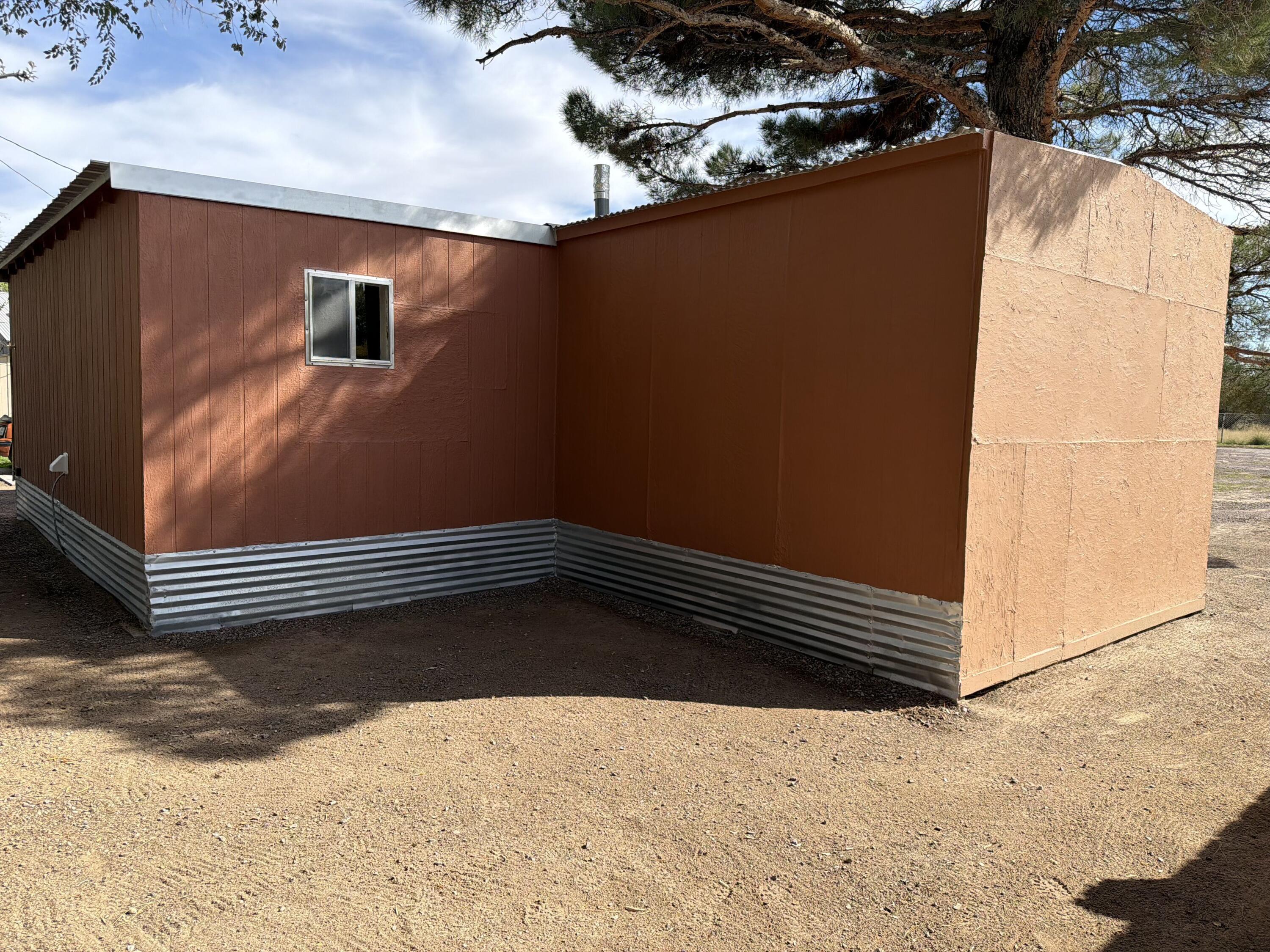 Photo 6 — 215 Tamarack Street
